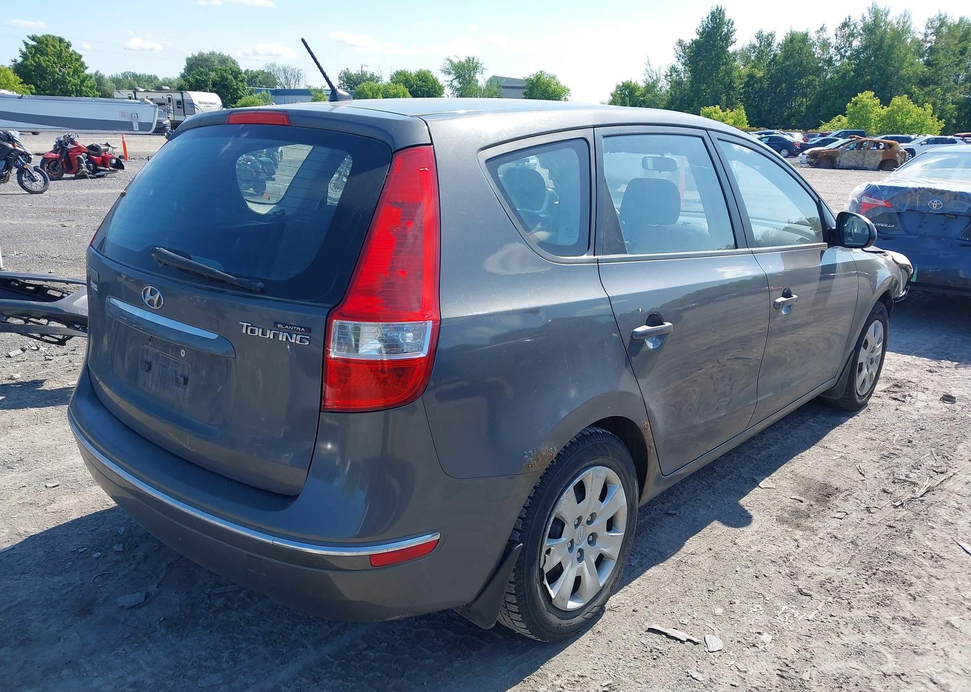 2009 HYUNDAI ELANTRA TOURING L