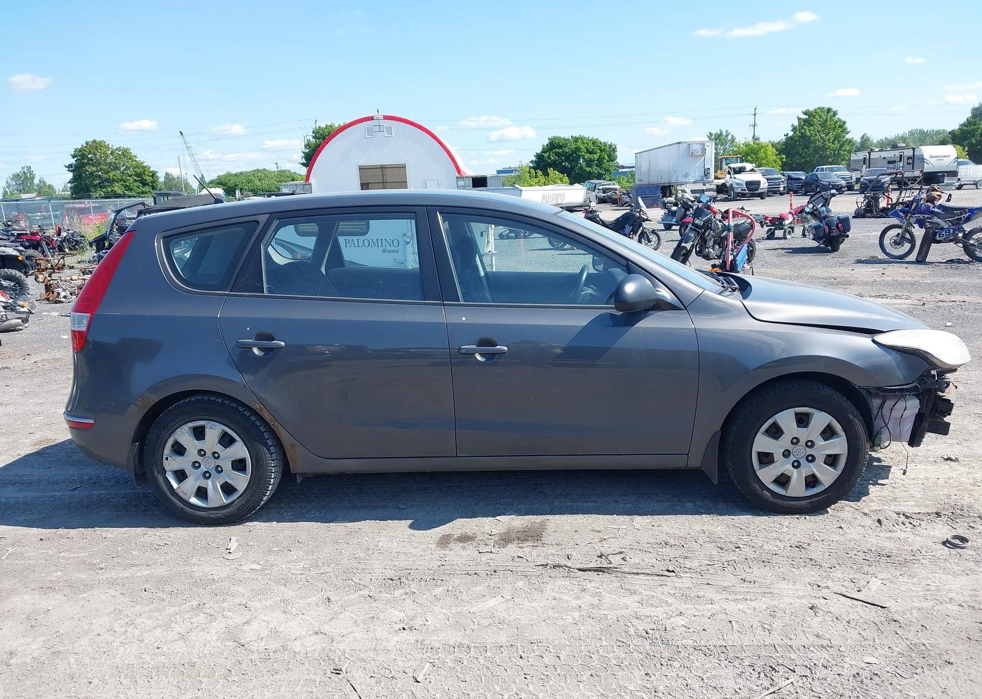 2009 HYUNDAI ELANTRA TOURING L