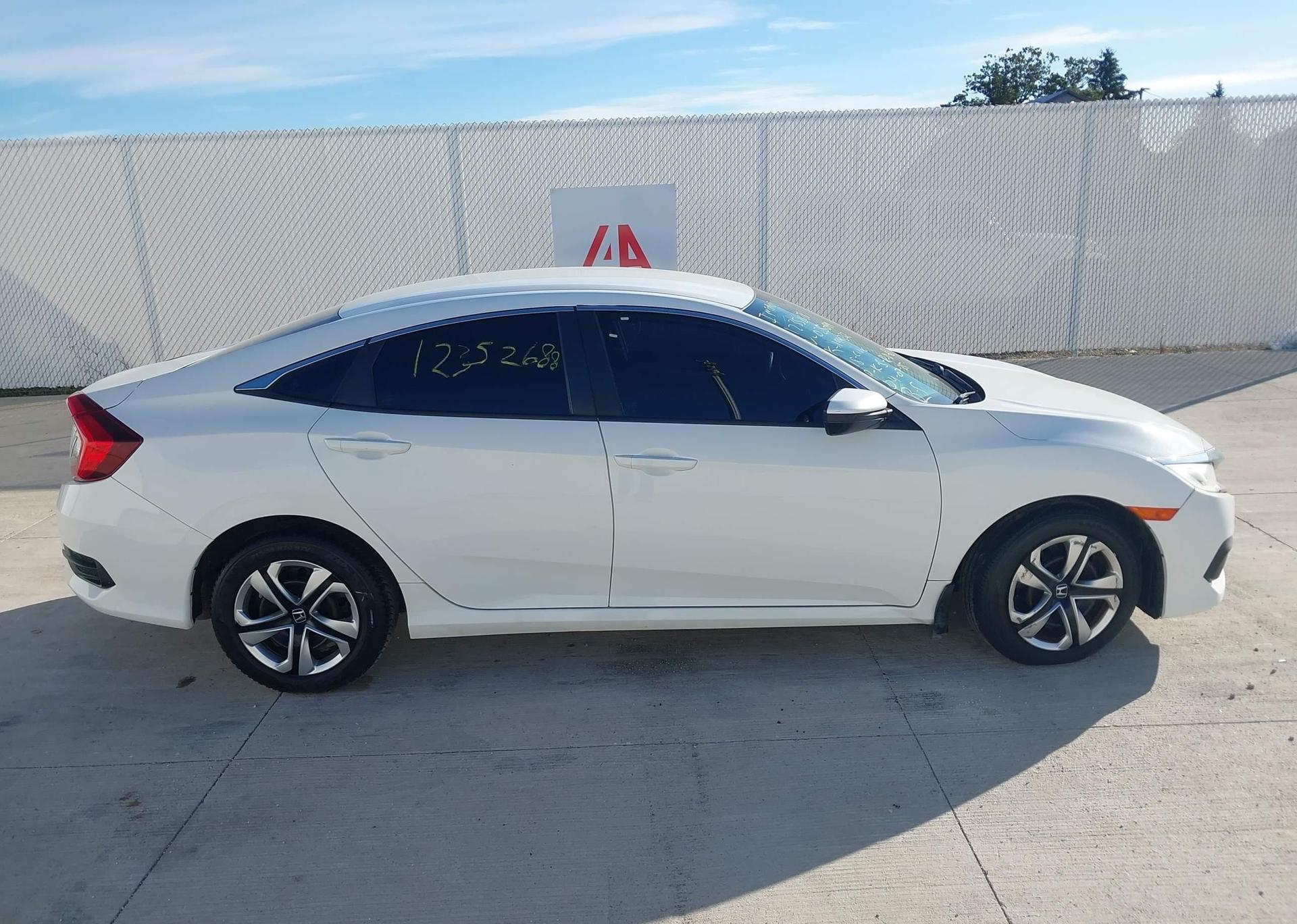 2018 HONDA CIVIC