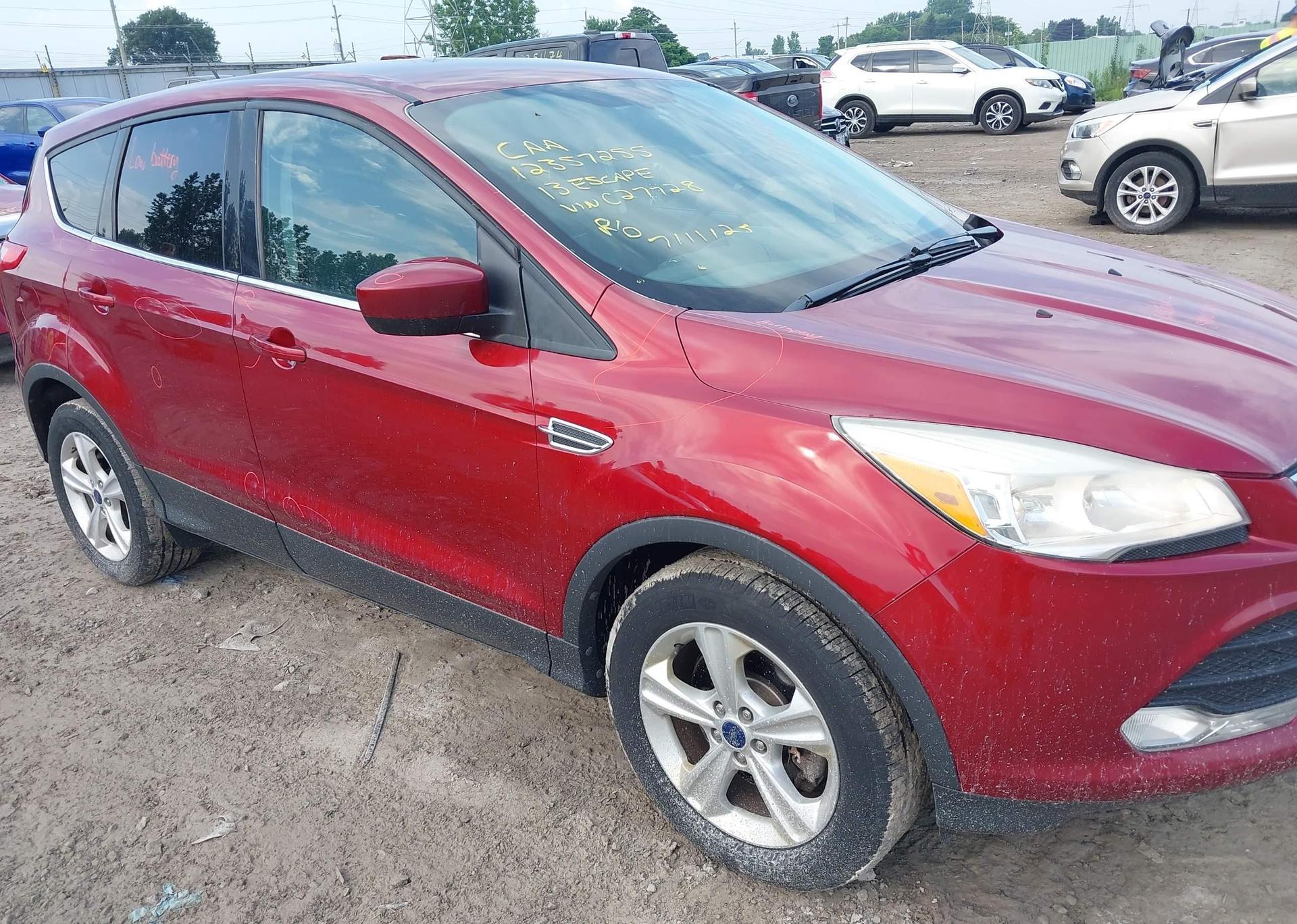 2013 FORD ESCAPE SE