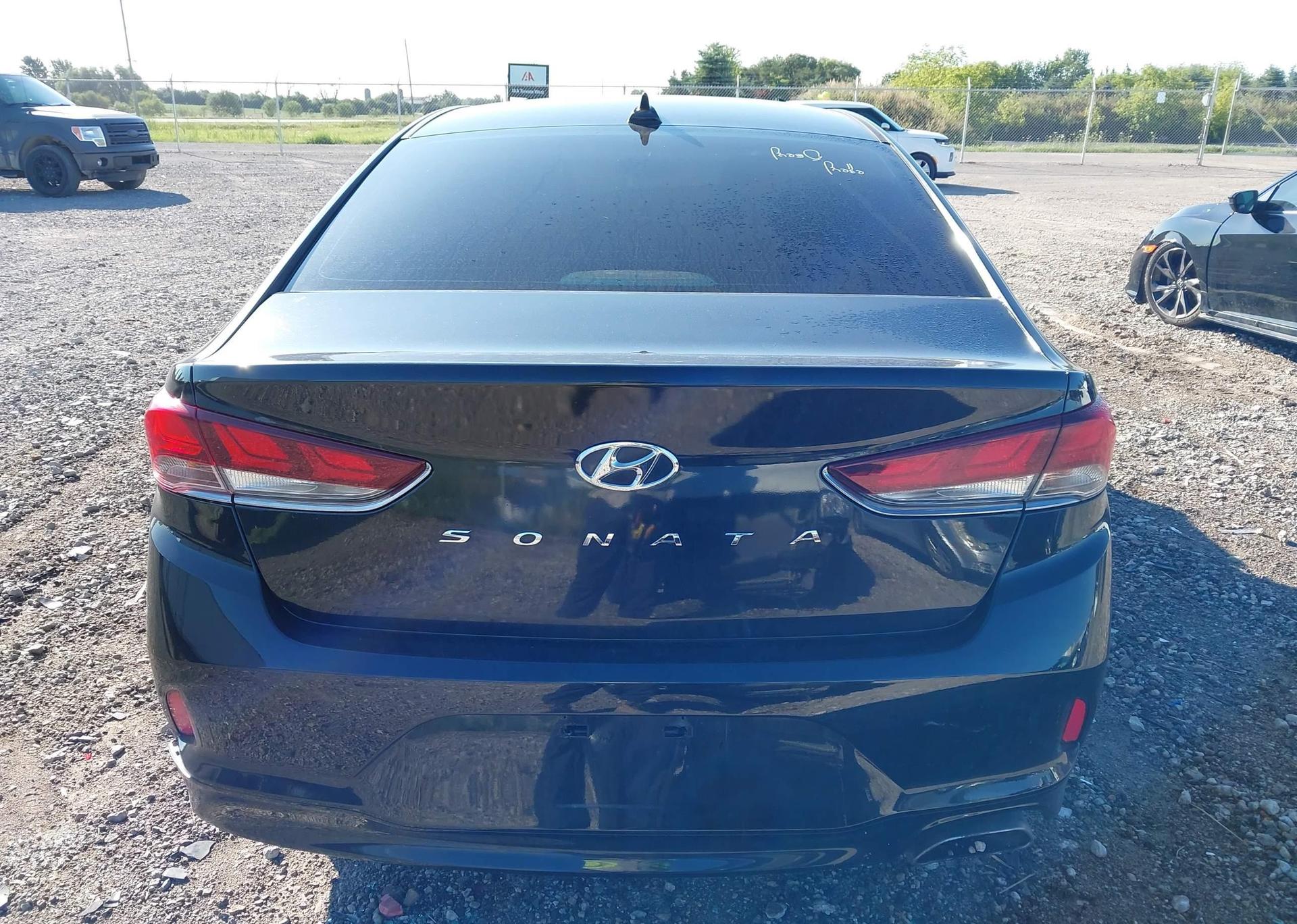 2018 HYUNDAI SONATA GLS