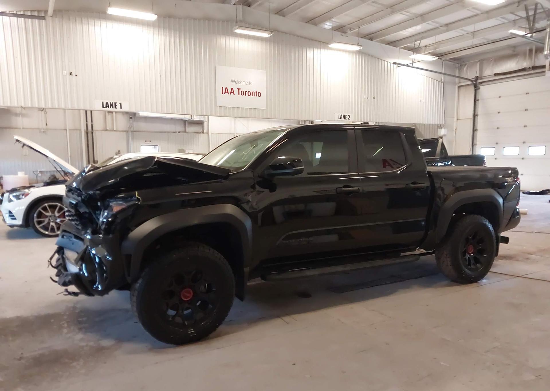 2024 TOYOTA TACOMA DOUBLE CAB