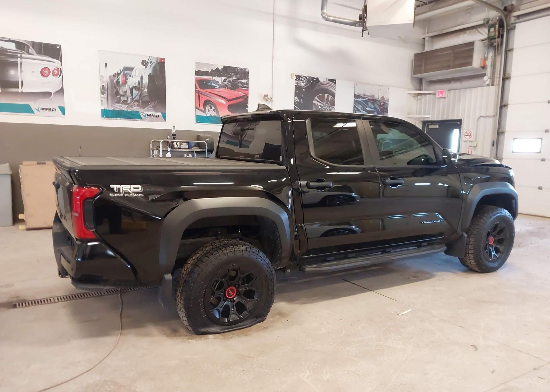 2024 TOYOTA TACOMA DOUBLE CAB