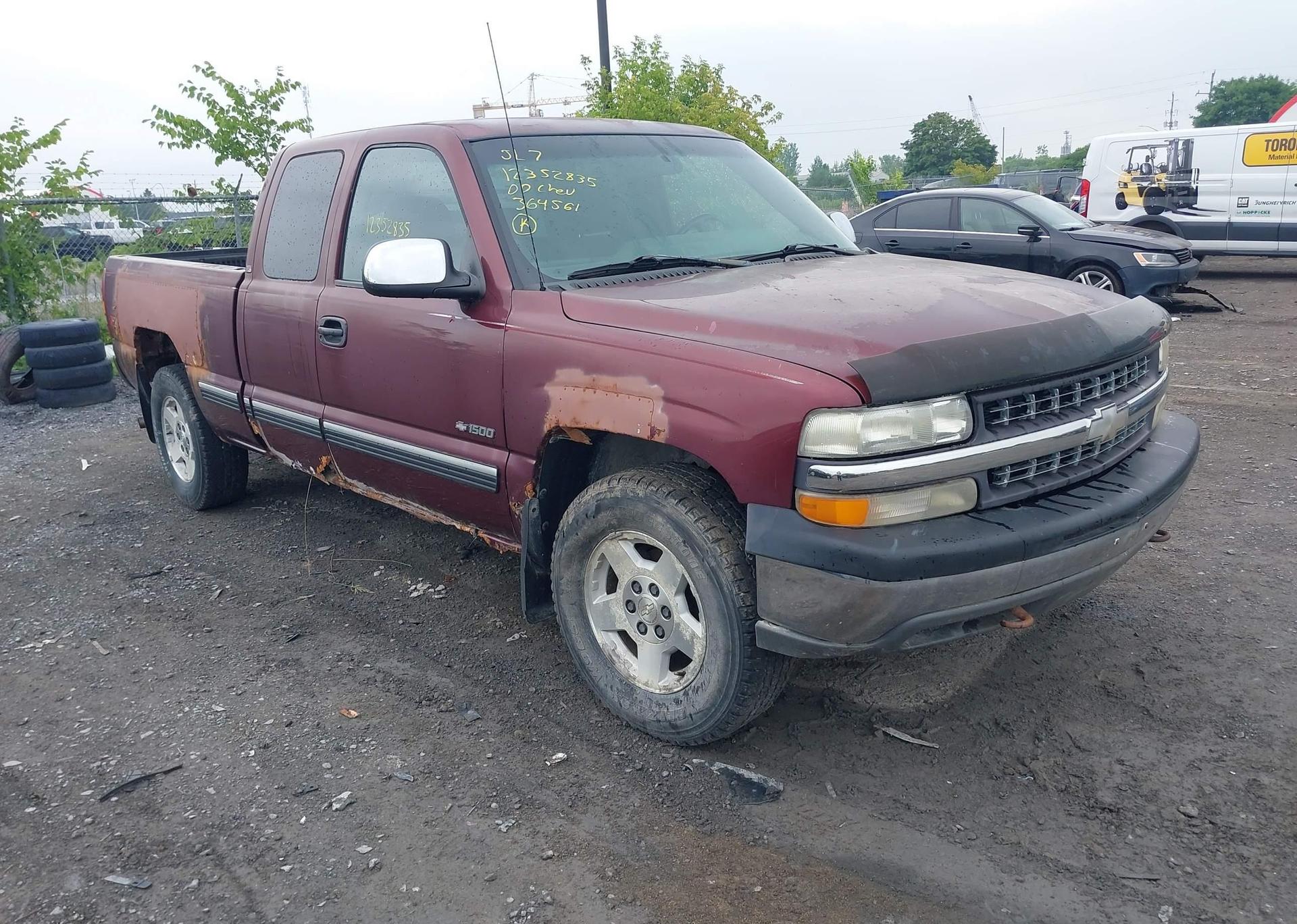 2000 CHEVROLET SILVERADO 1500 LS