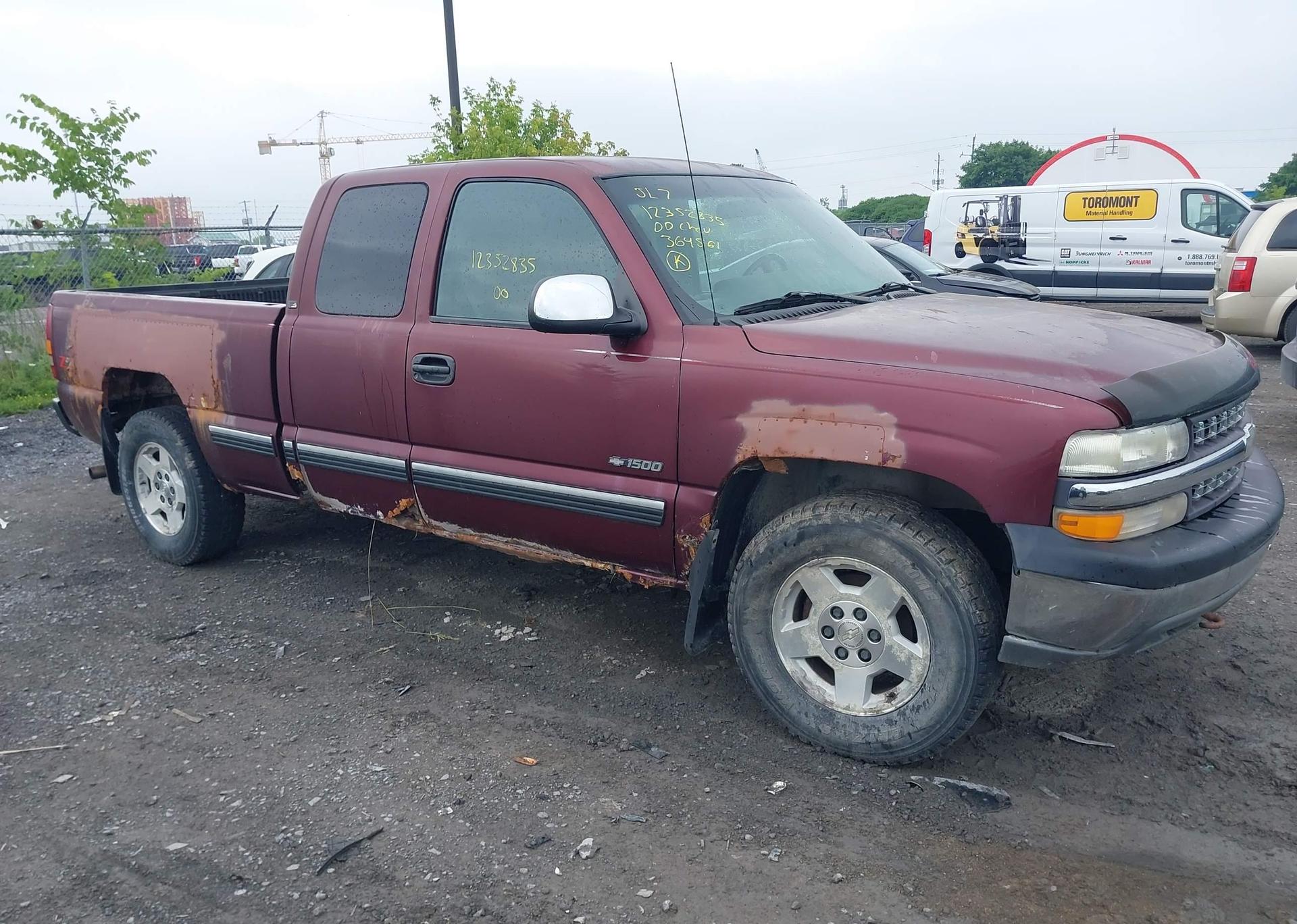 2000 CHEVROLET SILVERADO 1500 LS