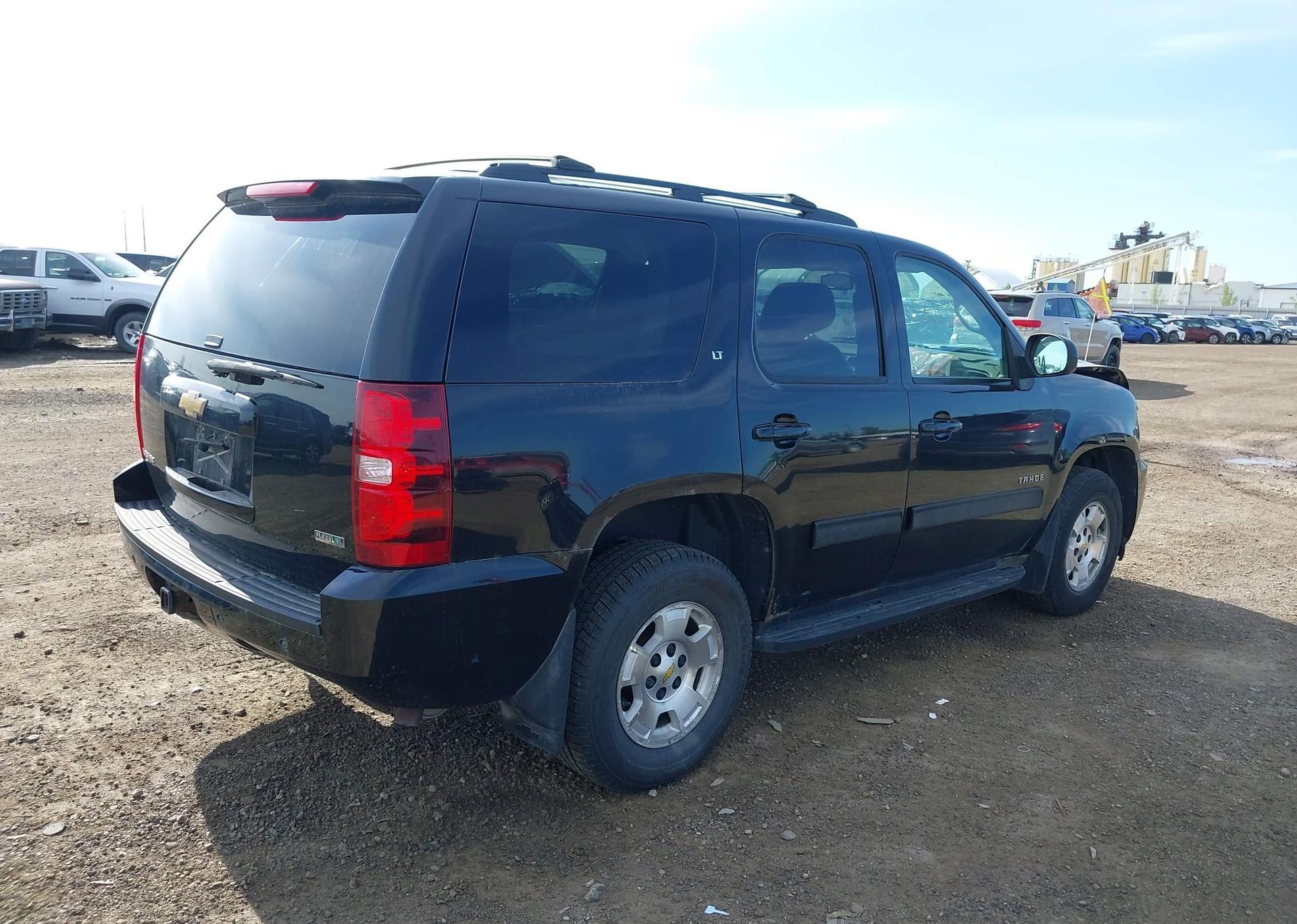 2011 CHEVROLET TAHOE LT