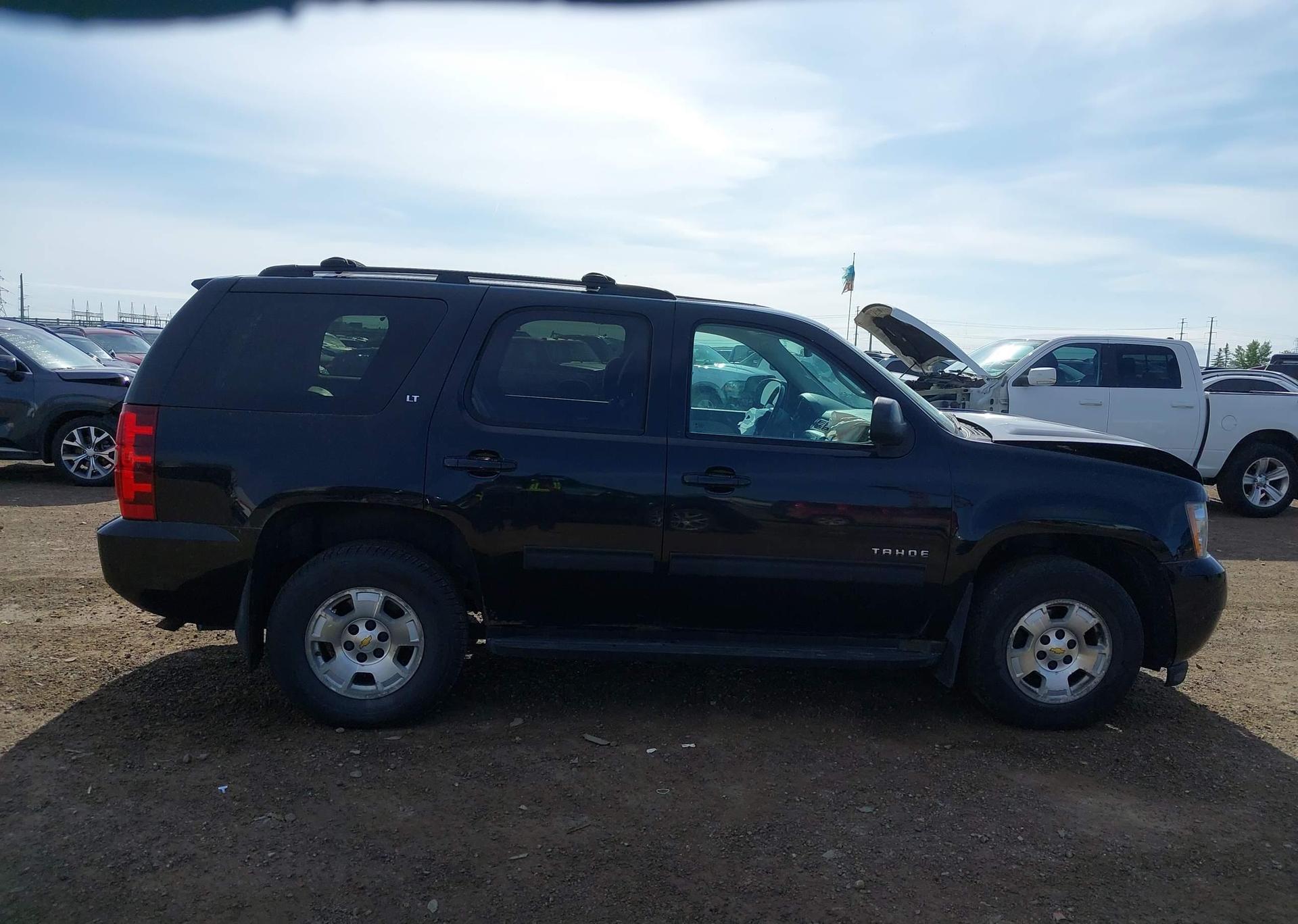2011 CHEVROLET TAHOE LT