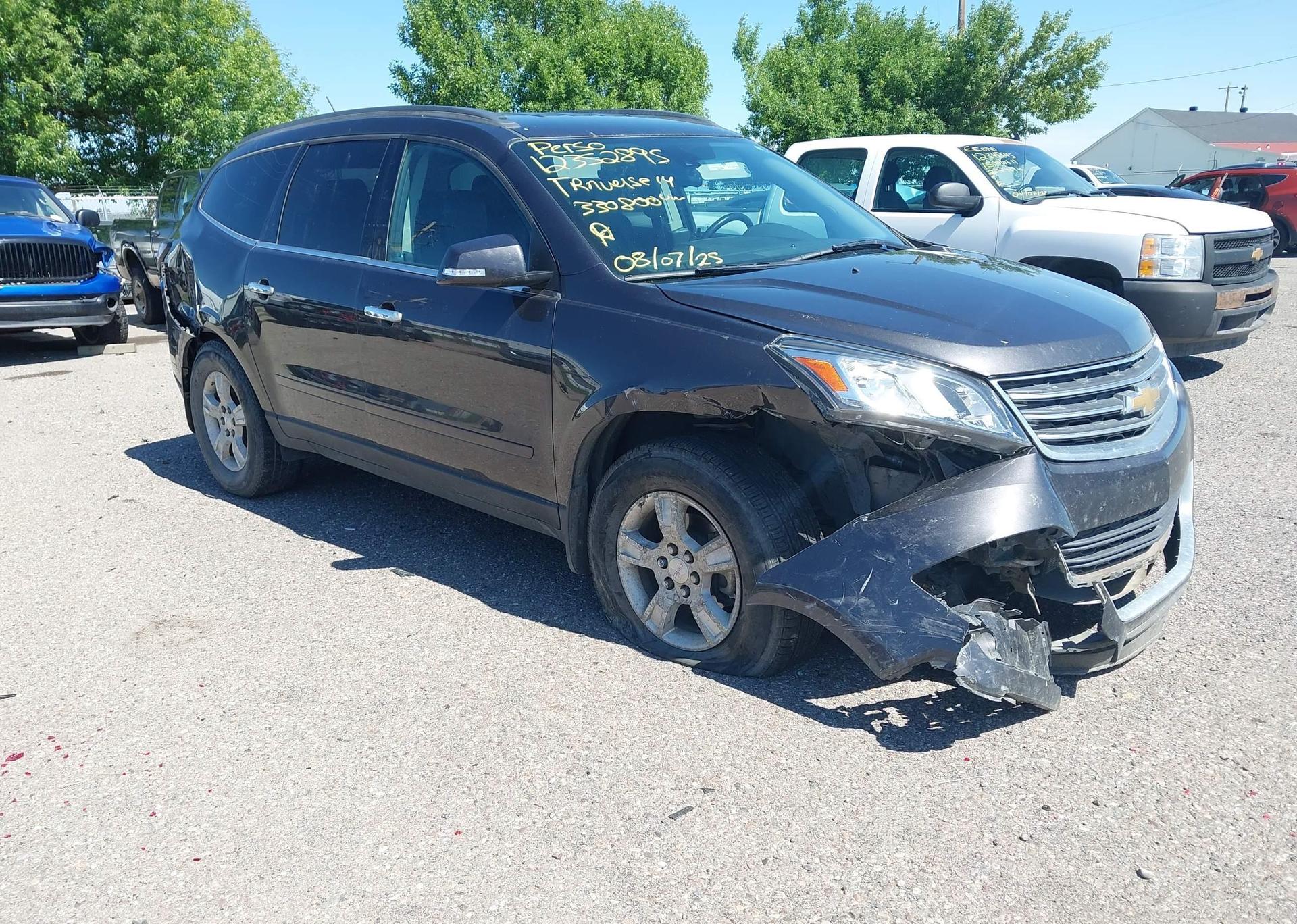 2014 CHEVROLET TRAVERSE LT