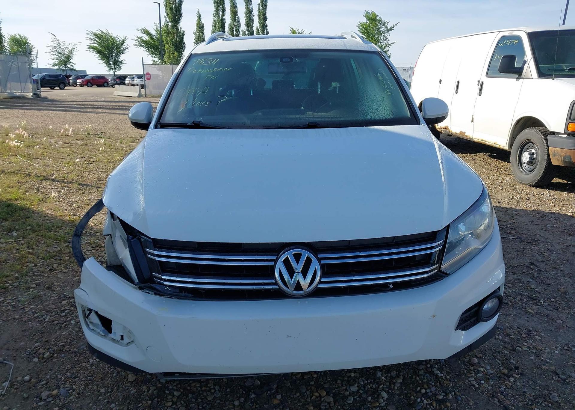2016 VOLKSWAGEN TIGUAN