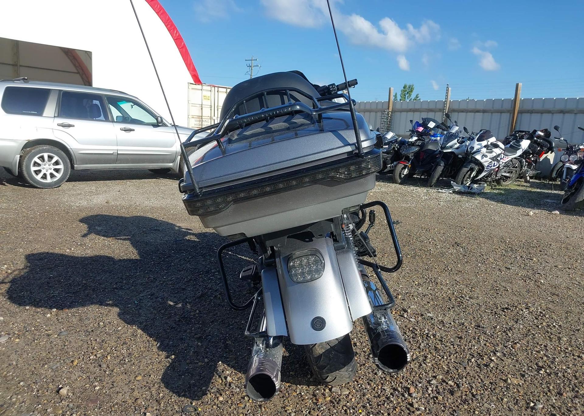 2019 HARLEY-DAVIDSON FLHTKSE