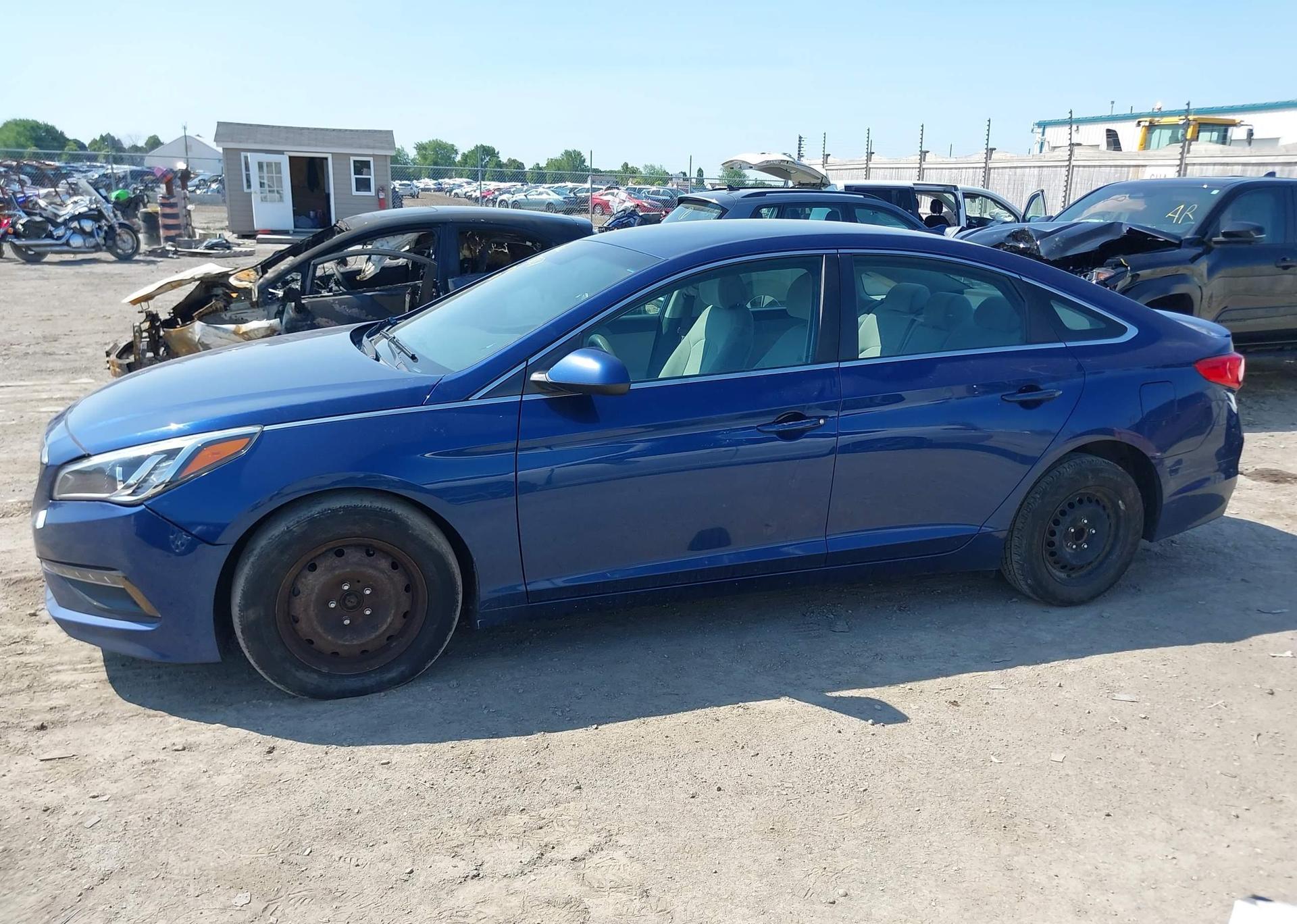 2015 HYUNDAI SONATA SE