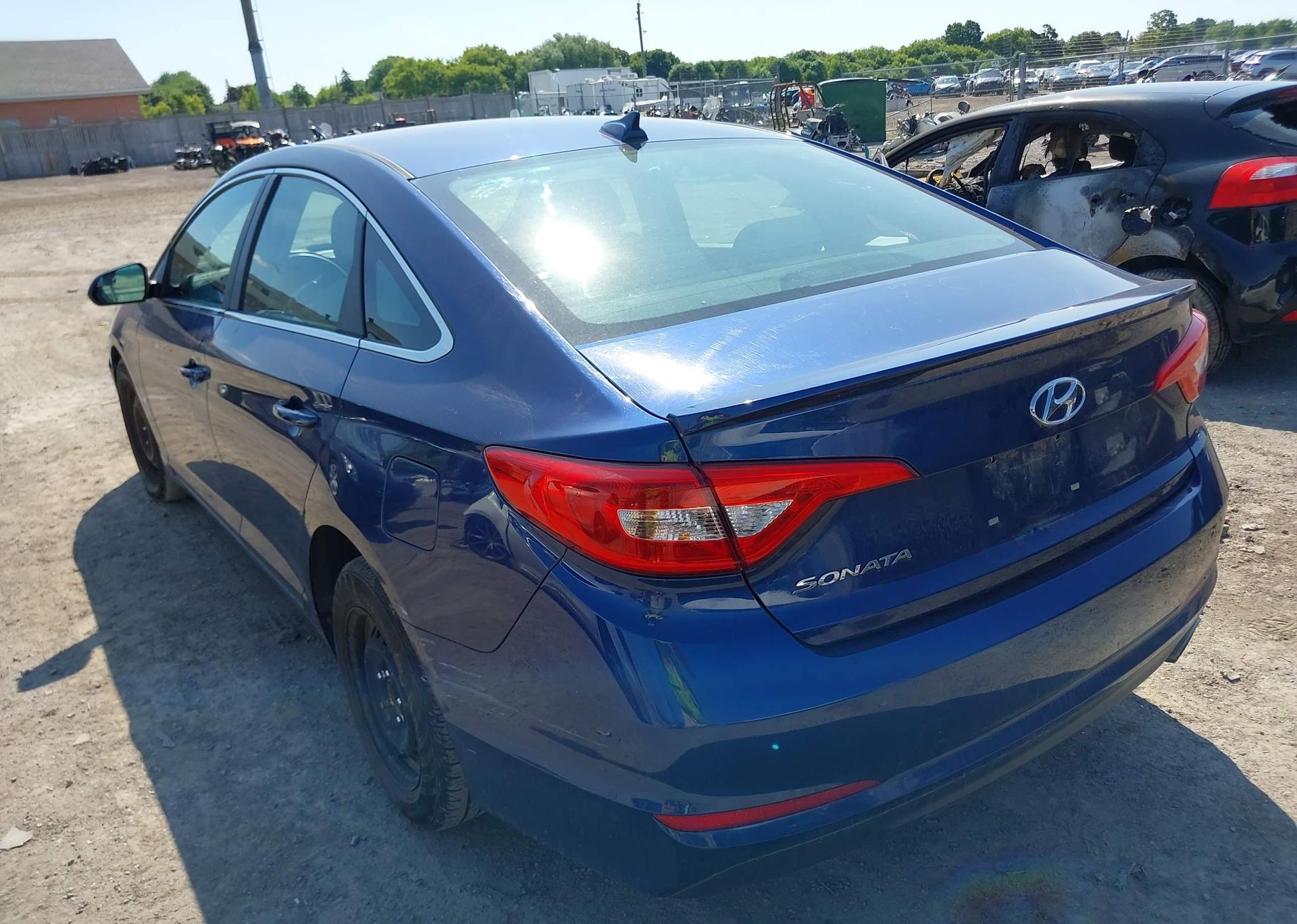 2015 HYUNDAI SONATA SE