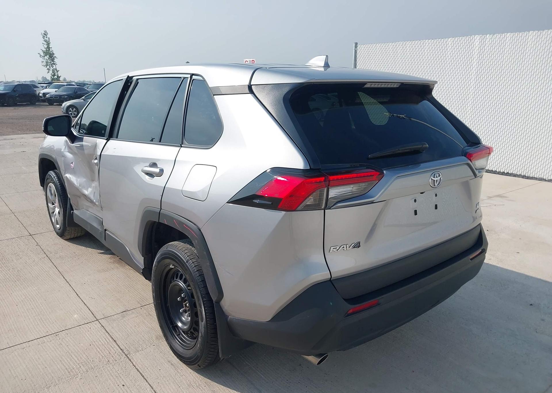 2023 TOYOTA RAV4 LE