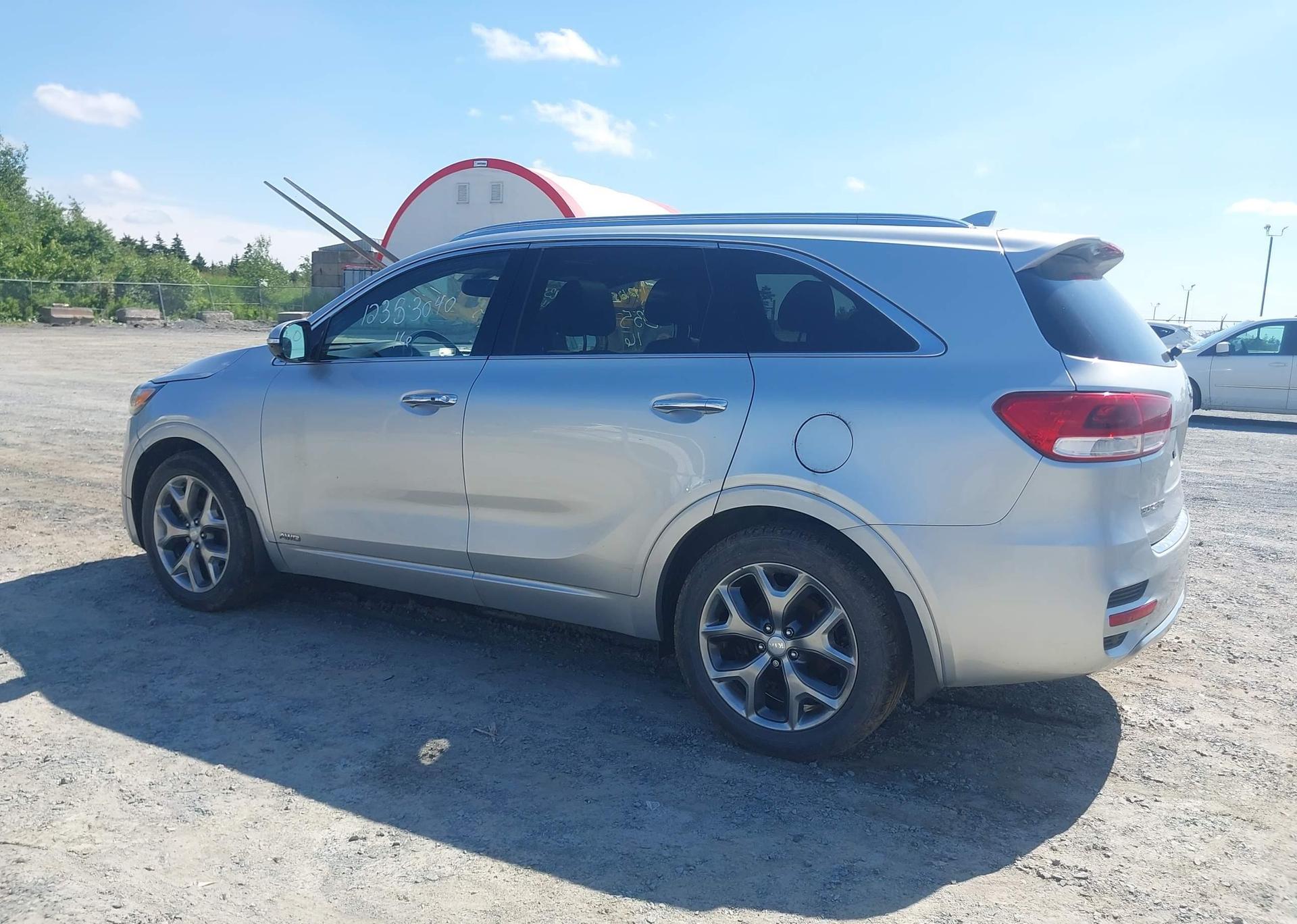 2016 KIA SORENTO SX