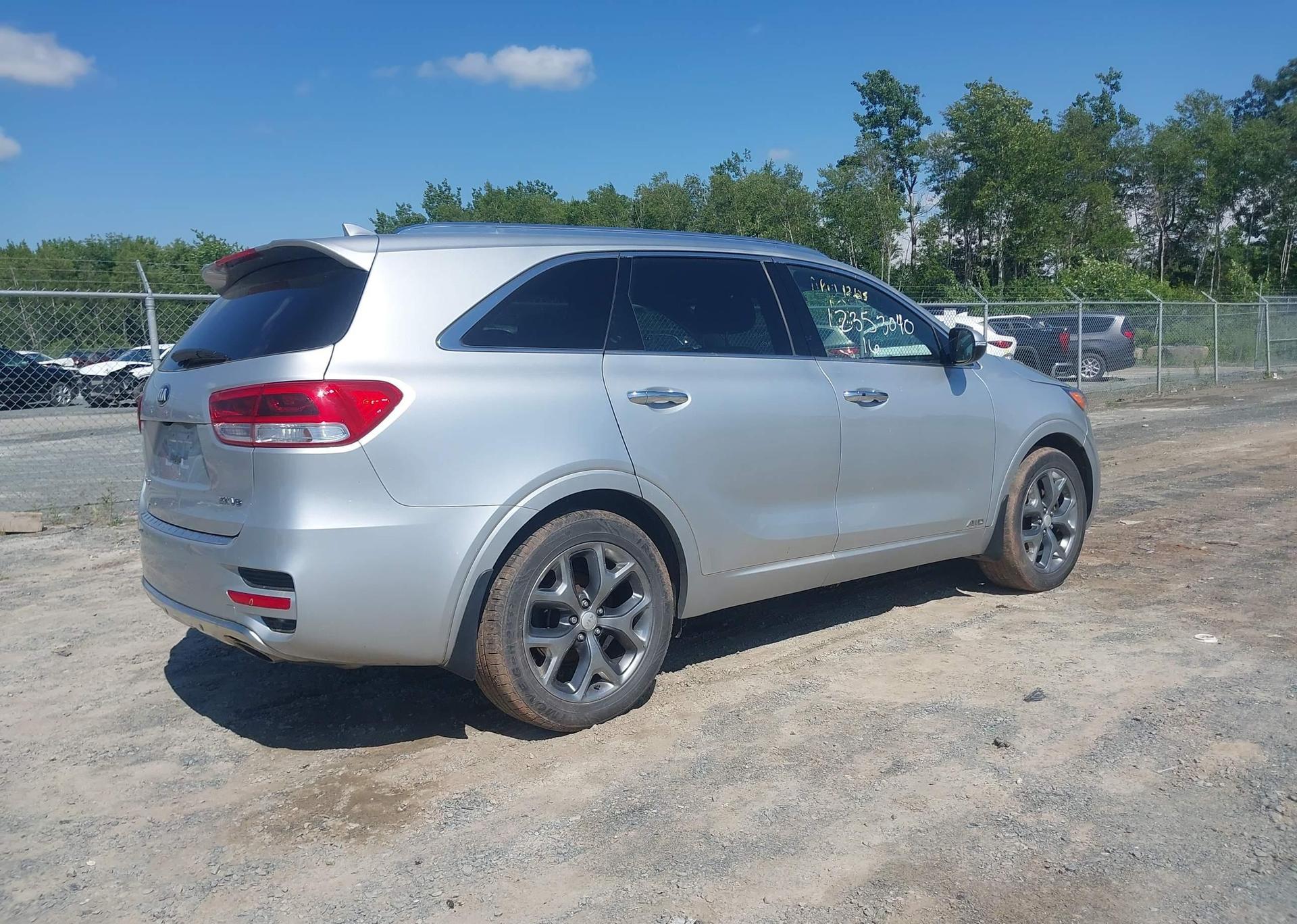 2016 KIA SORENTO SX