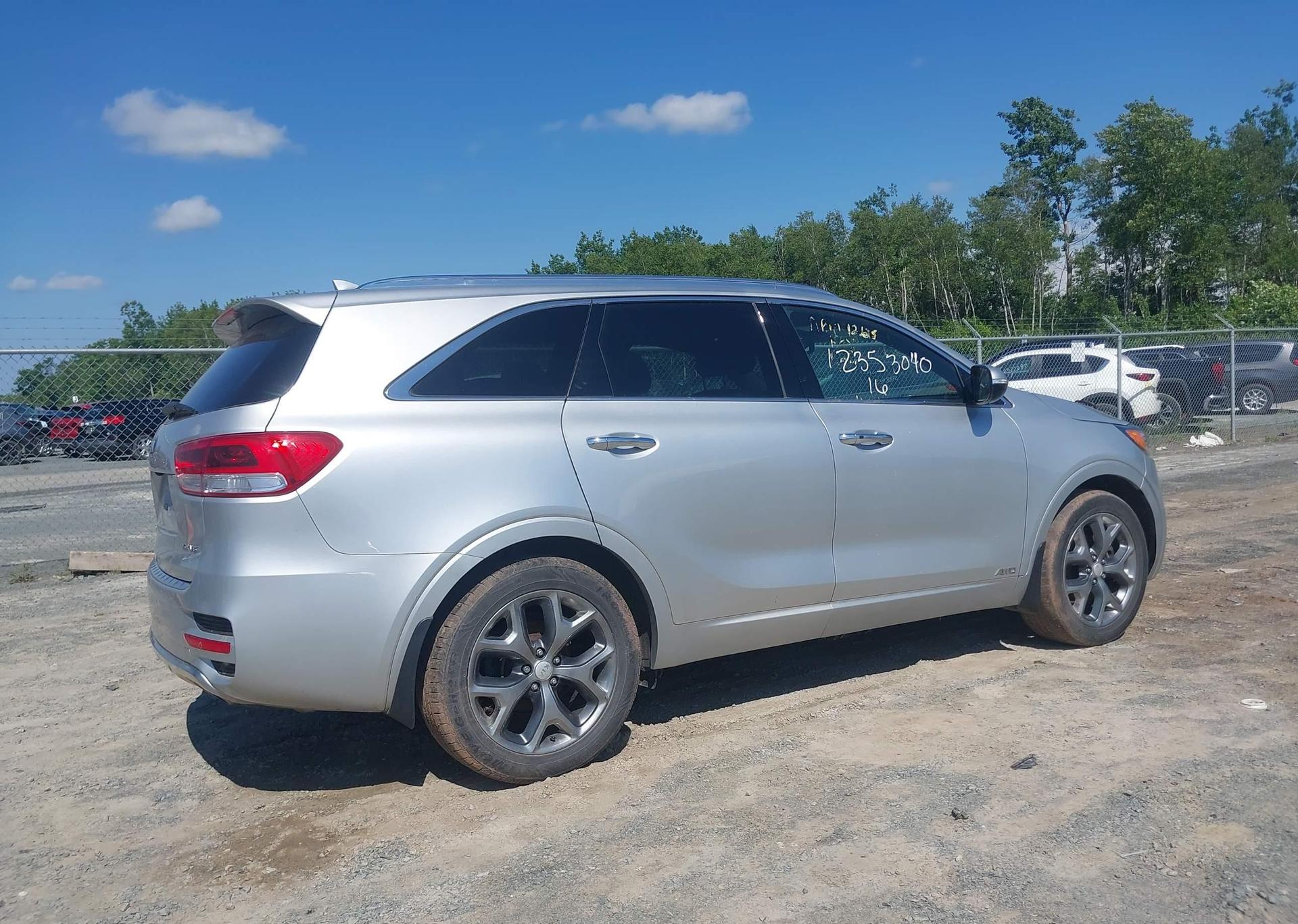 2016 KIA SORENTO SX