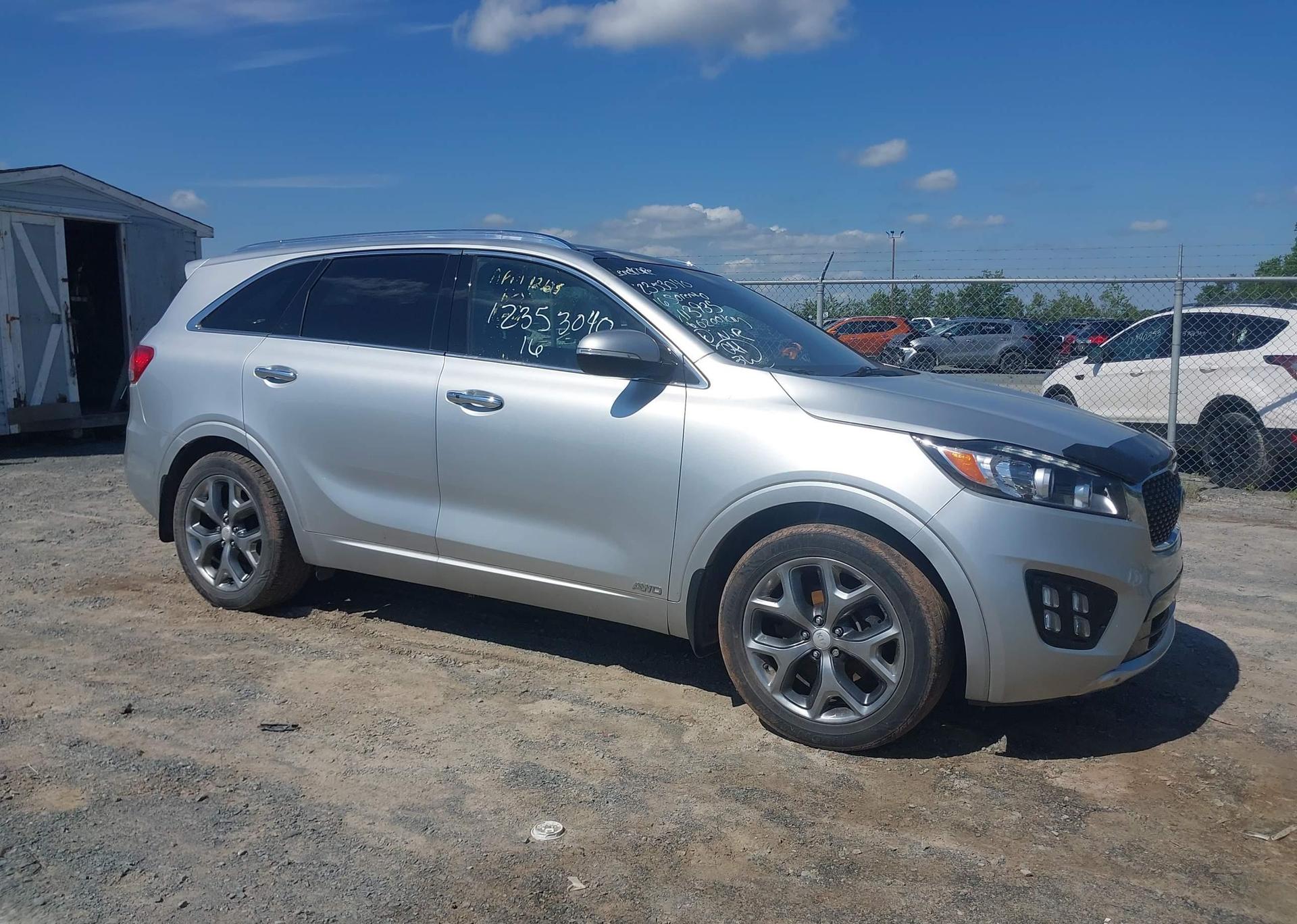 2016 KIA SORENTO SX