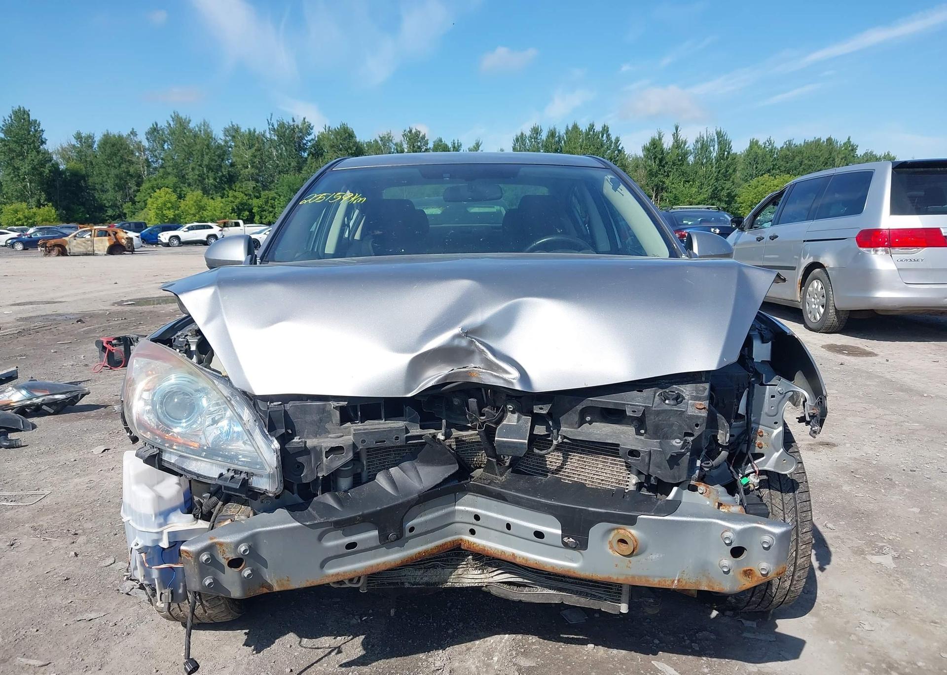 2013 MAZDA 3 I