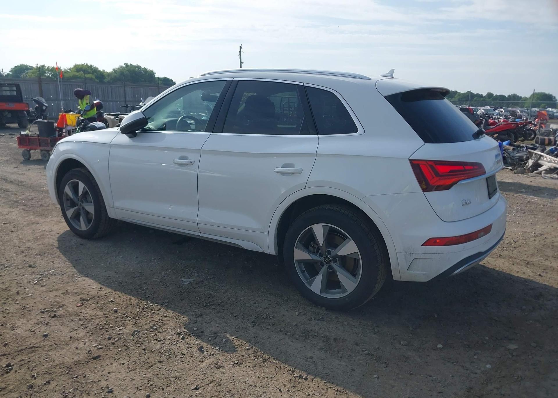 2024 AUDI Q5 KOMFORT 45