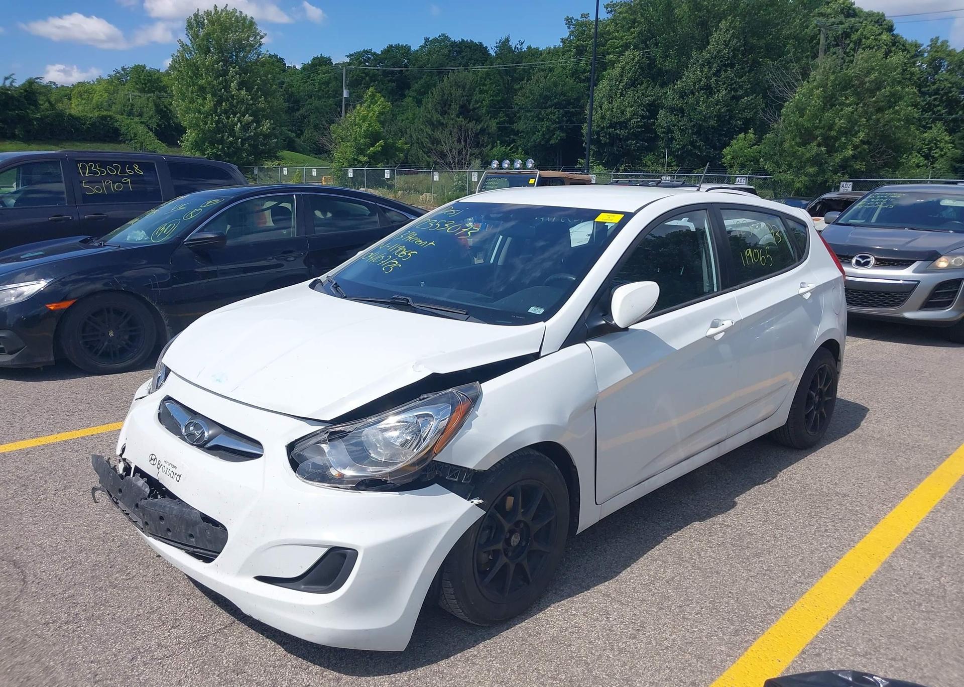 2013 HYUNDAI ACCENT GLS