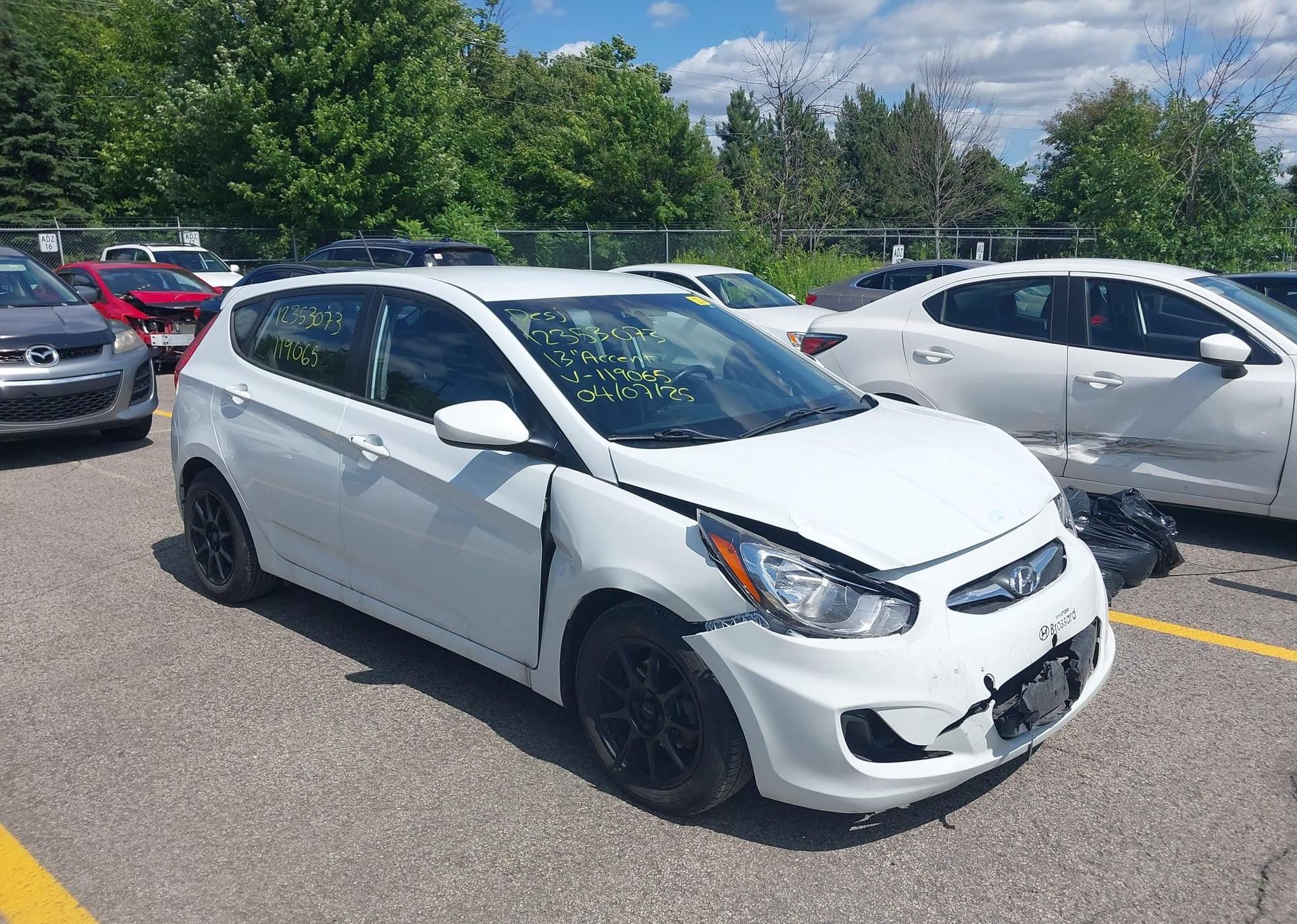2013 HYUNDAI ACCENT GLS
