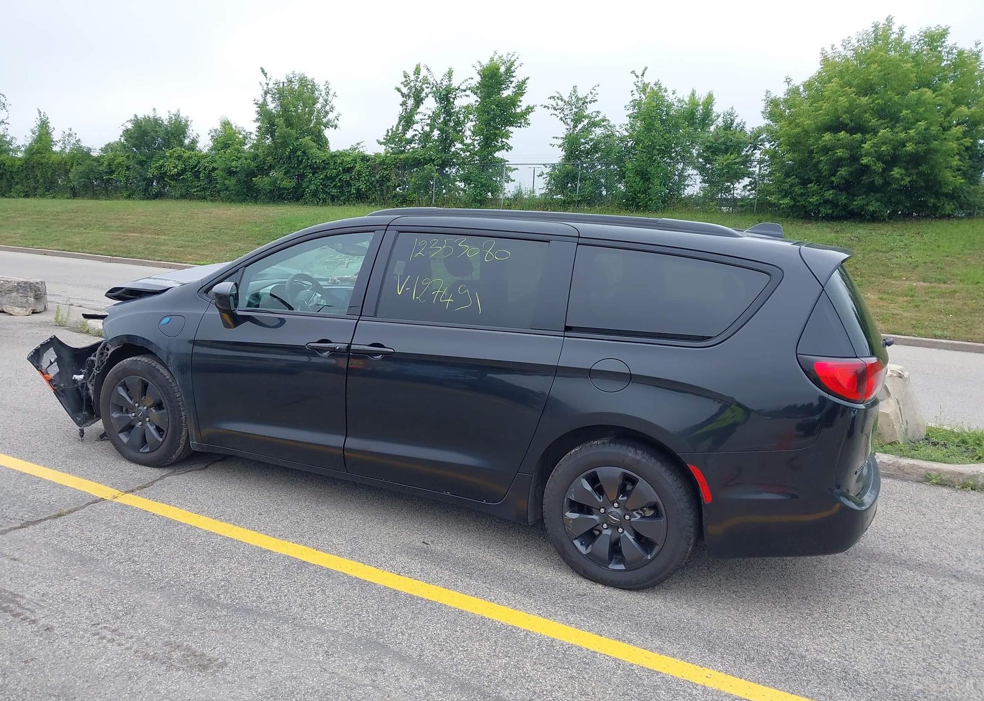 2020 CHRYSLER PACIFICA