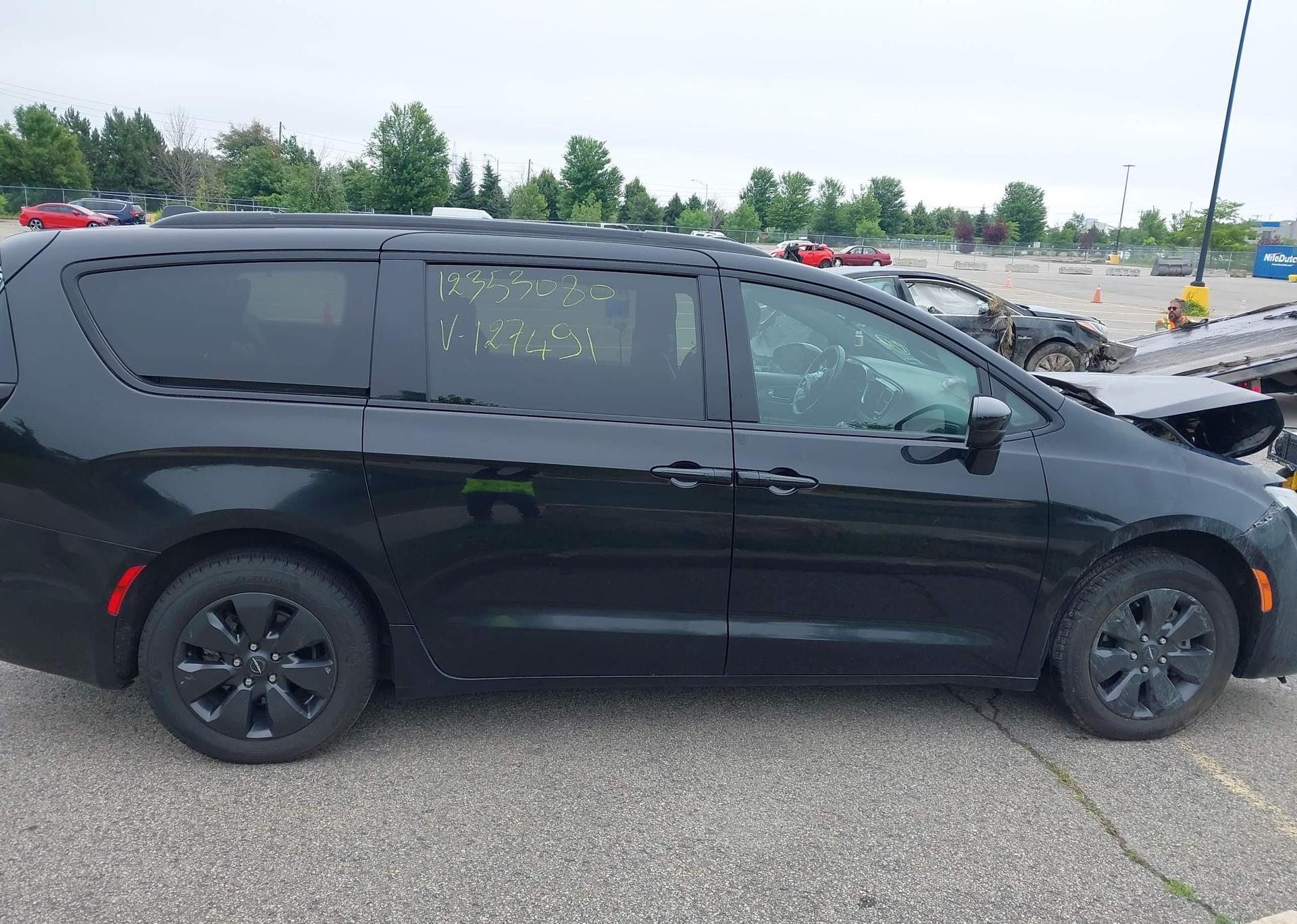 2020 CHRYSLER PACIFICA