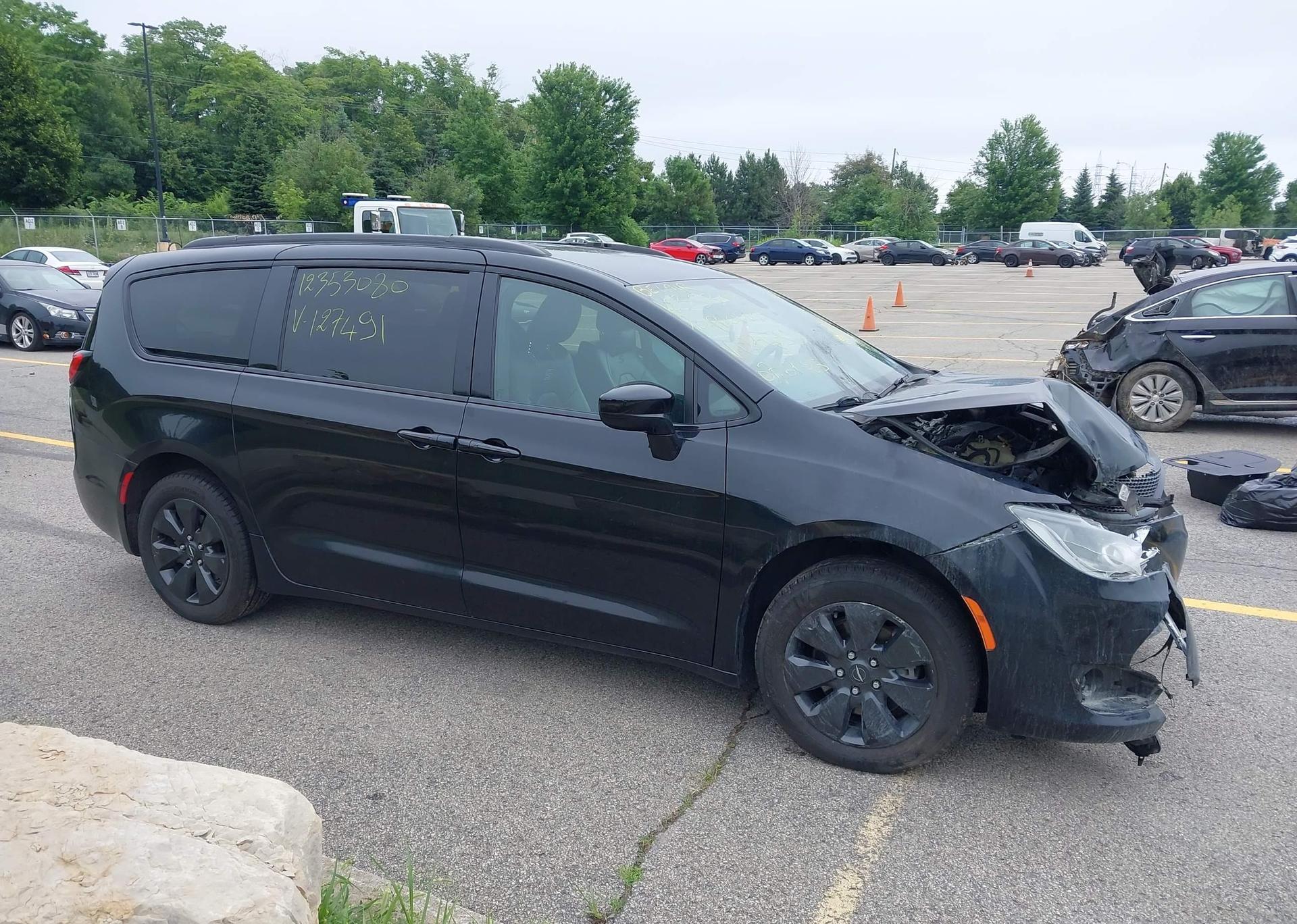 2020 CHRYSLER PACIFICA