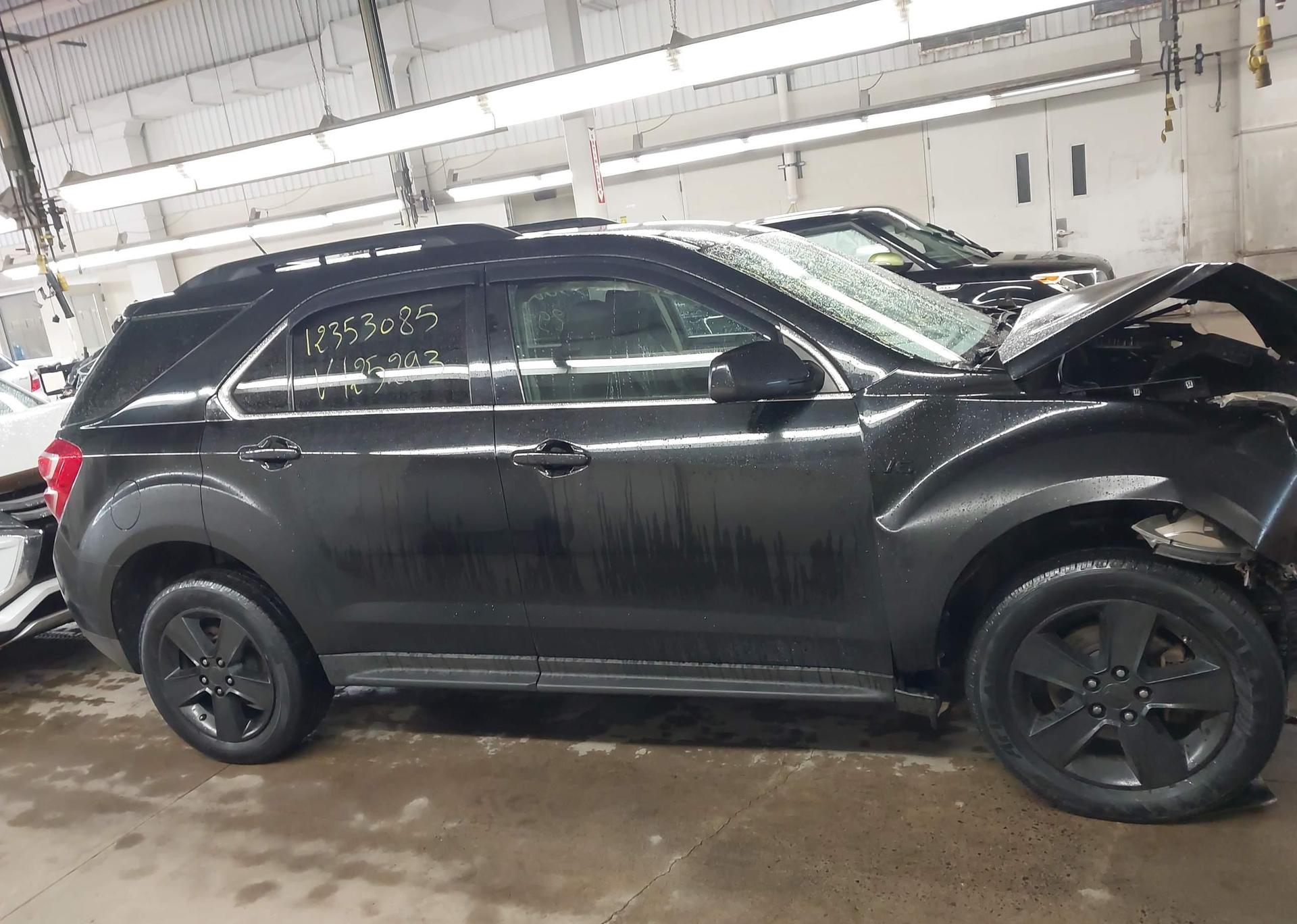 2017 CHEVROLET EQUINOX LT