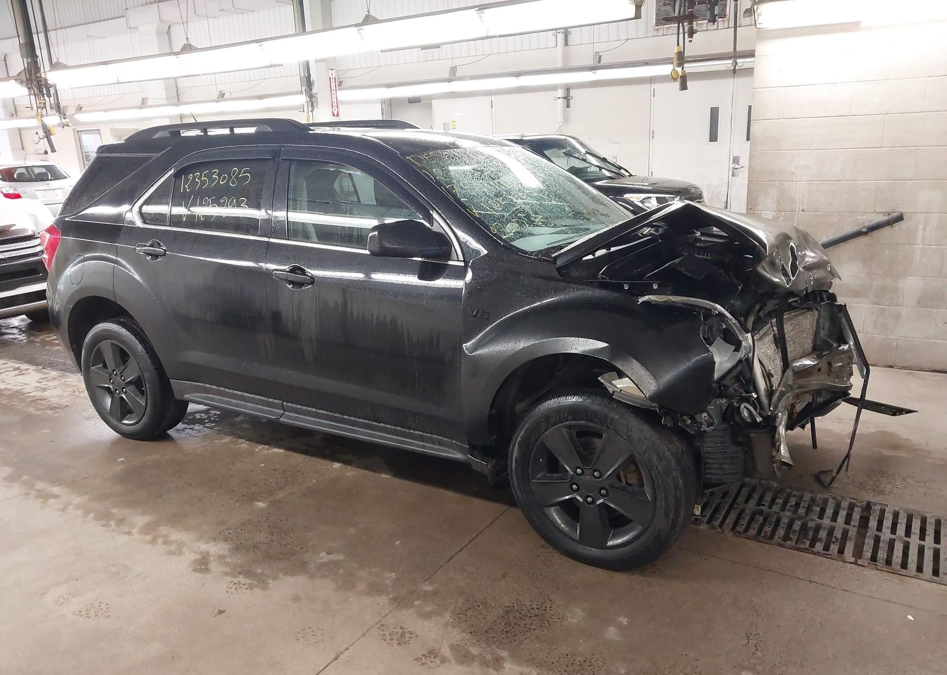 2017 CHEVROLET EQUINOX LT