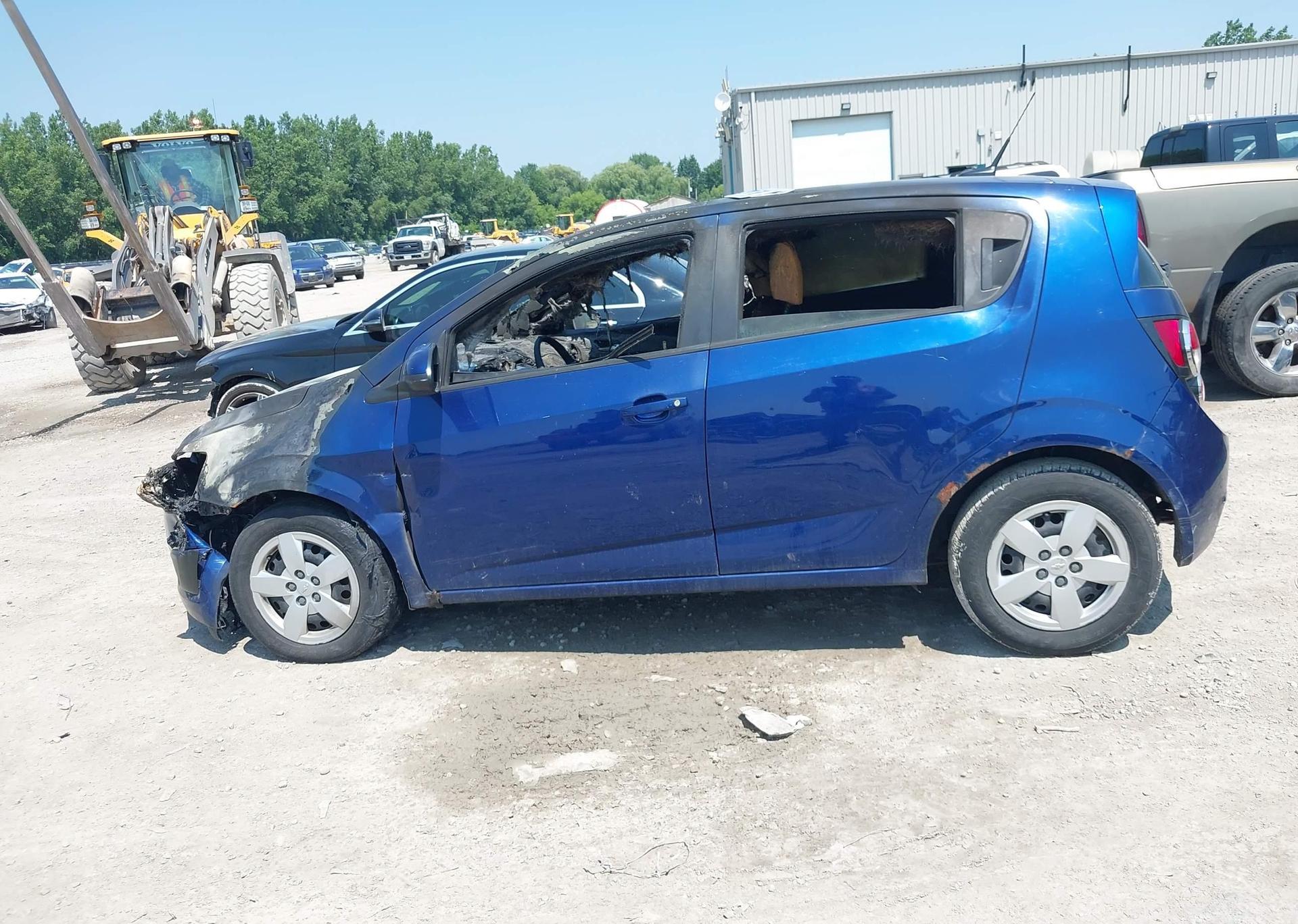 2014 CHEVROLET SONIC LS