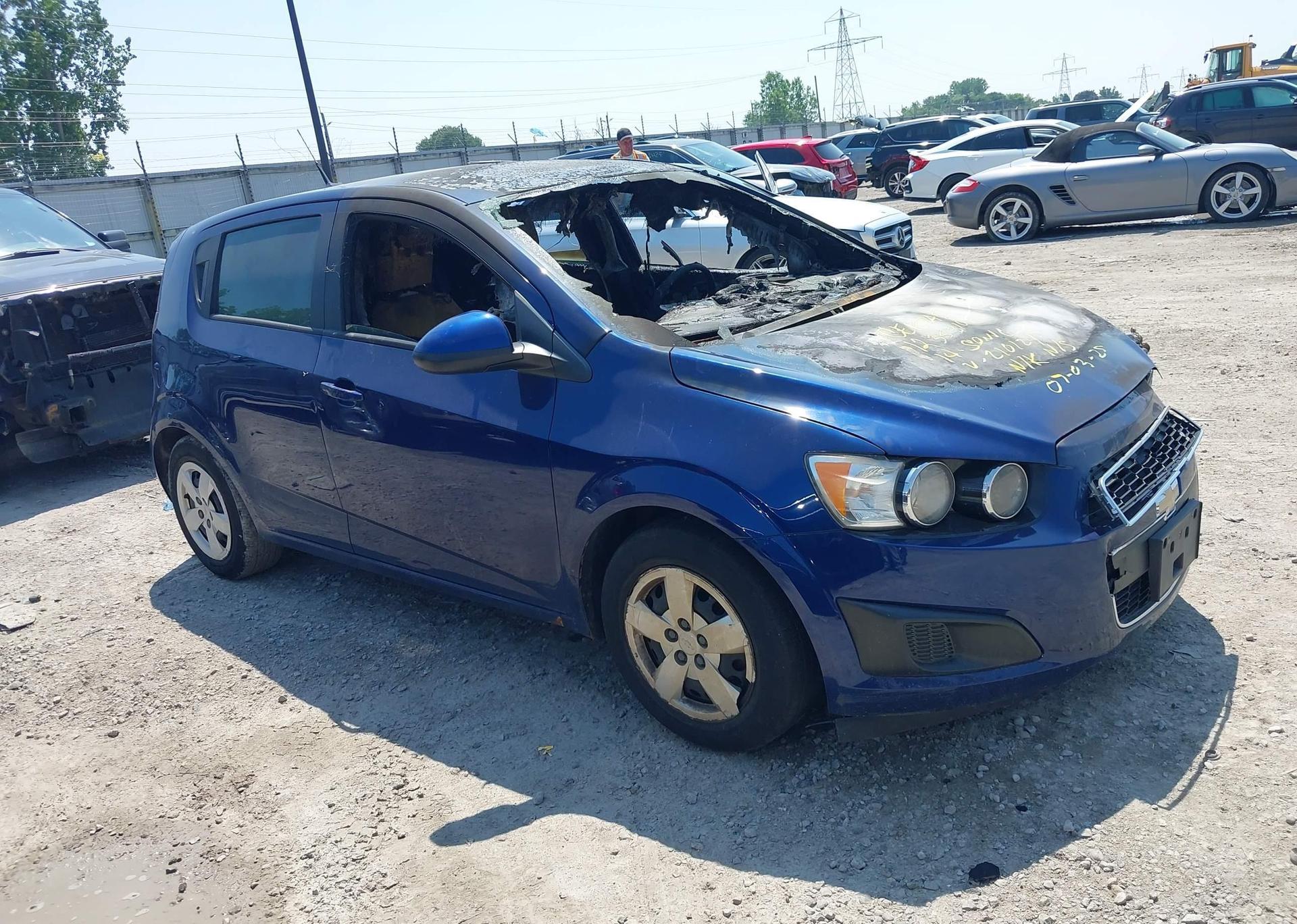 2014 CHEVROLET SONIC LS