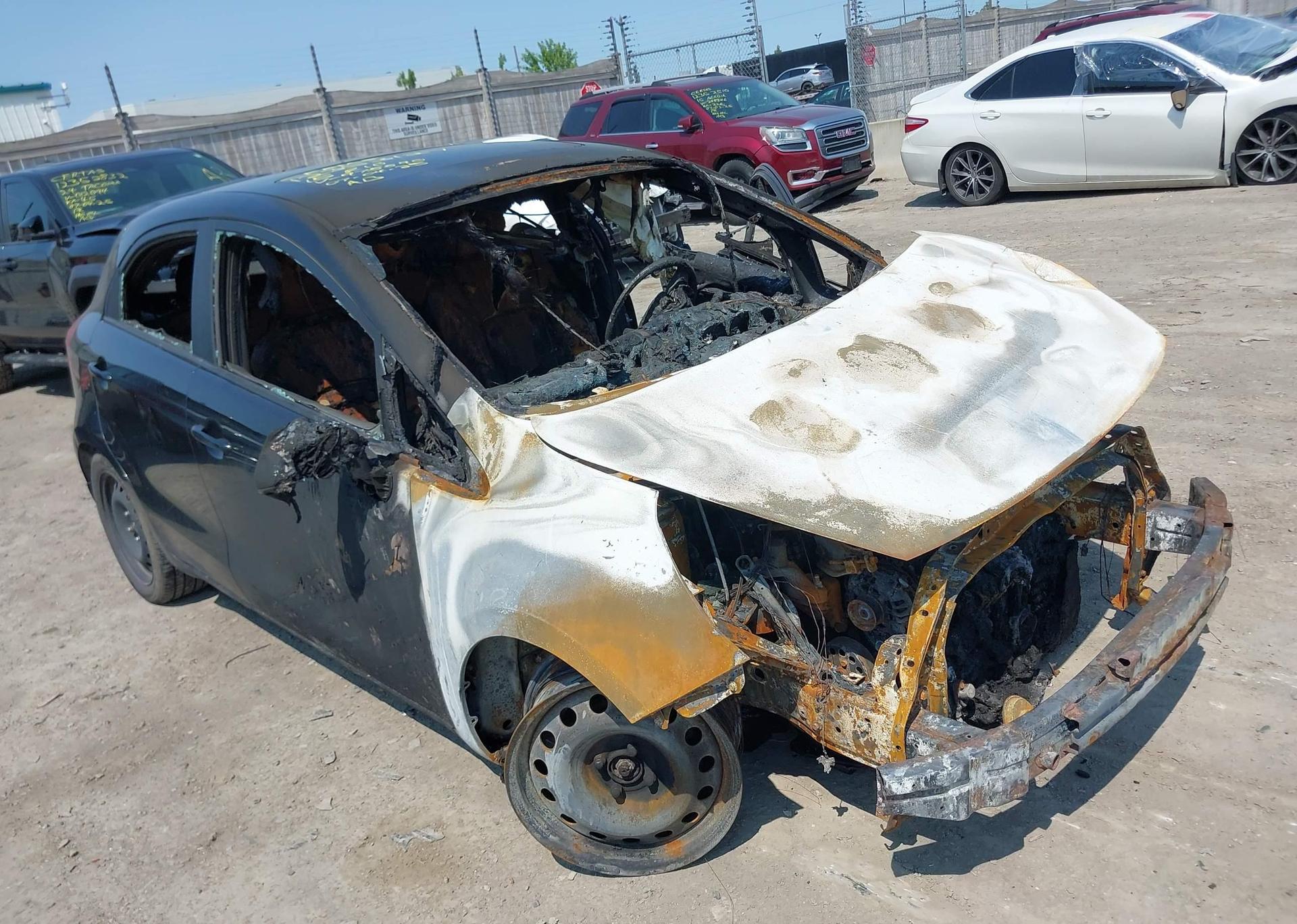 2015 KIA RIO EX