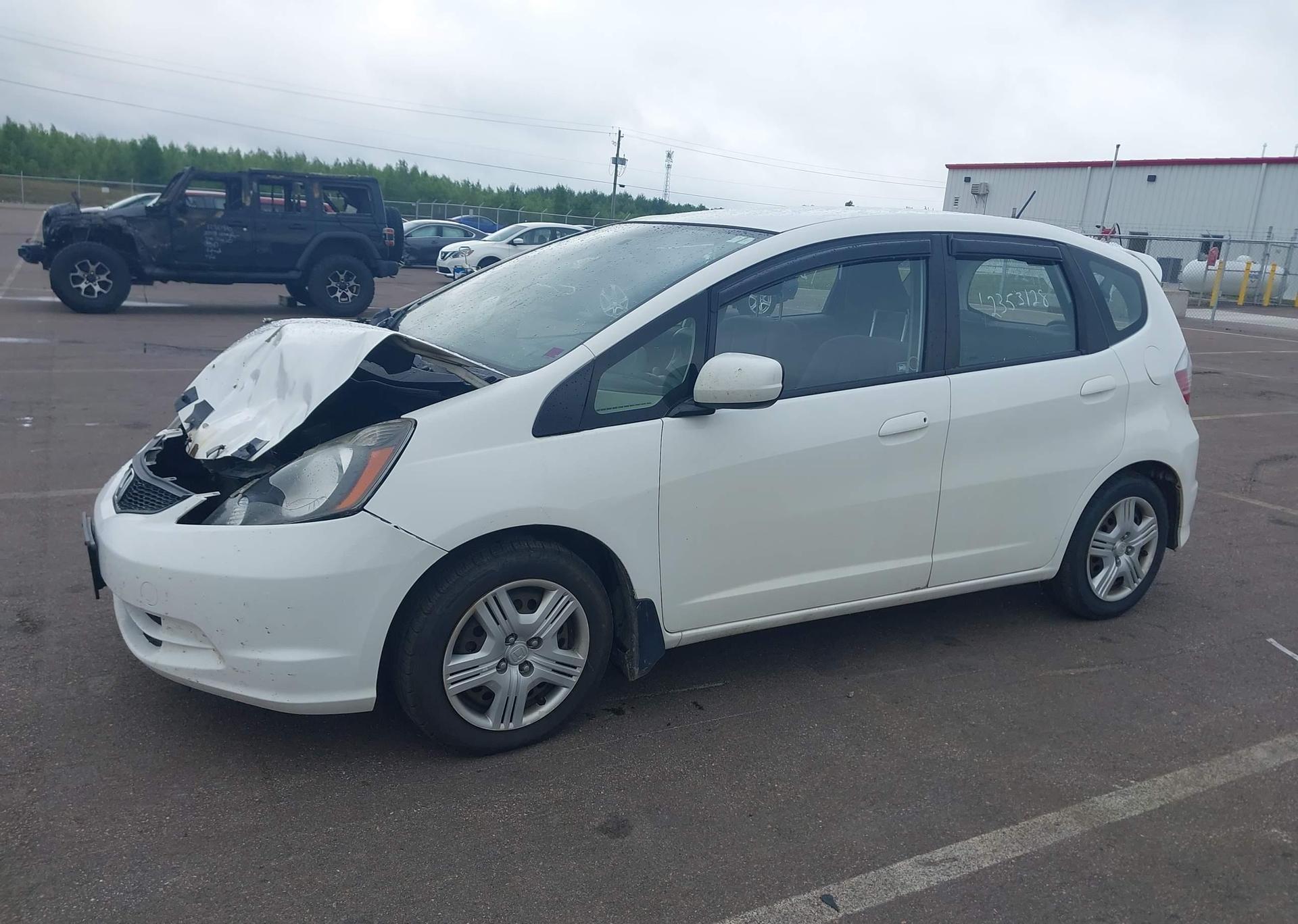 2013 HONDA FIT LX