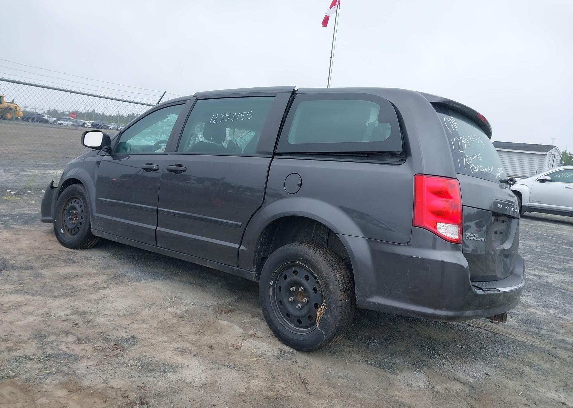 2017 DODGE GRAND CARAVAN SE