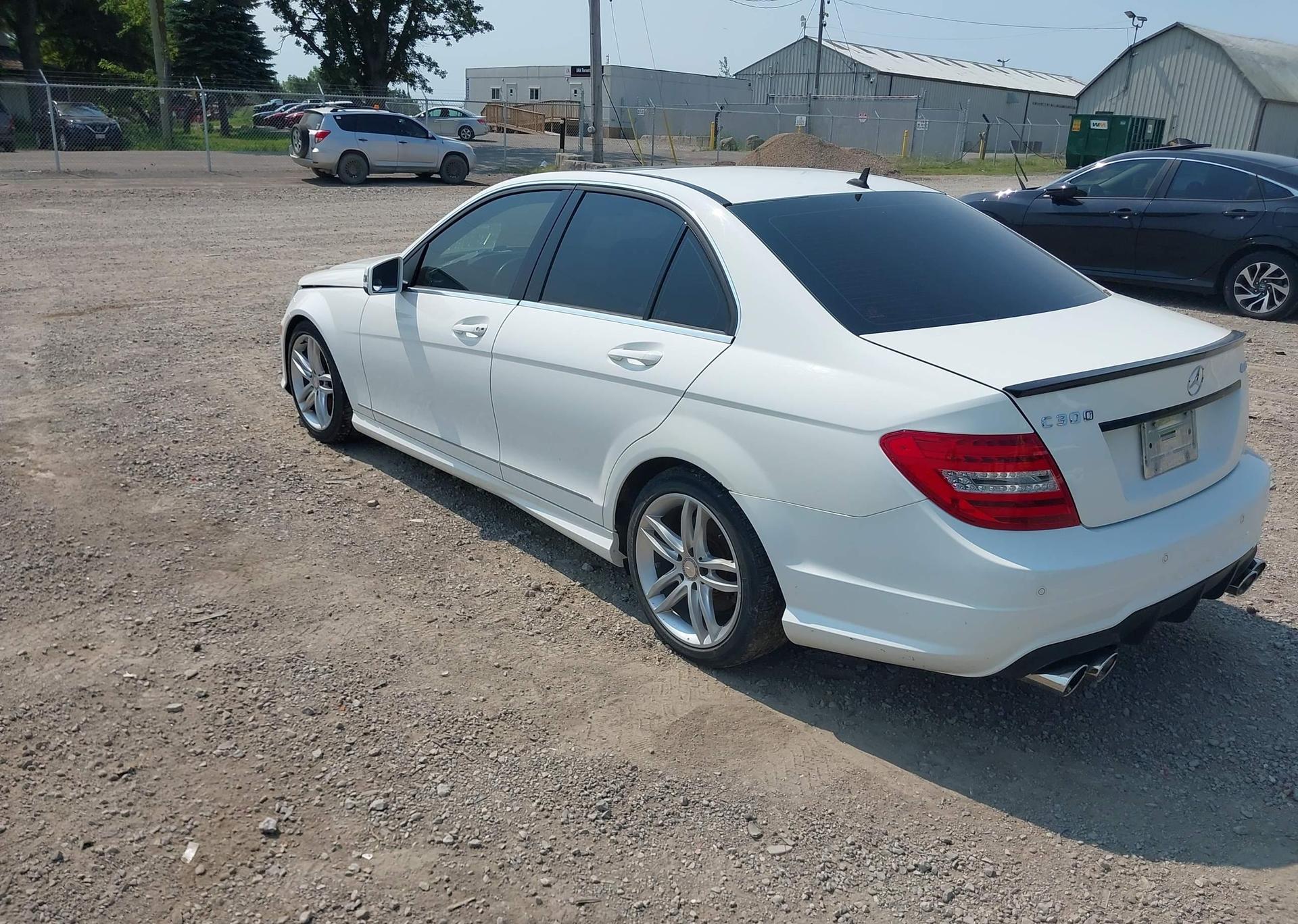 2013 MERCEDES-BENZ C 300 4MATIC