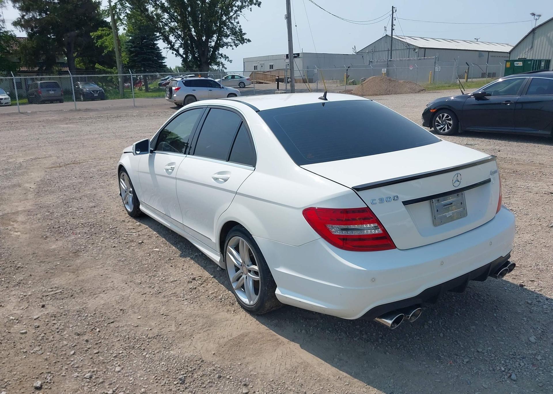 2013 MERCEDES-BENZ C 300 4MATIC
