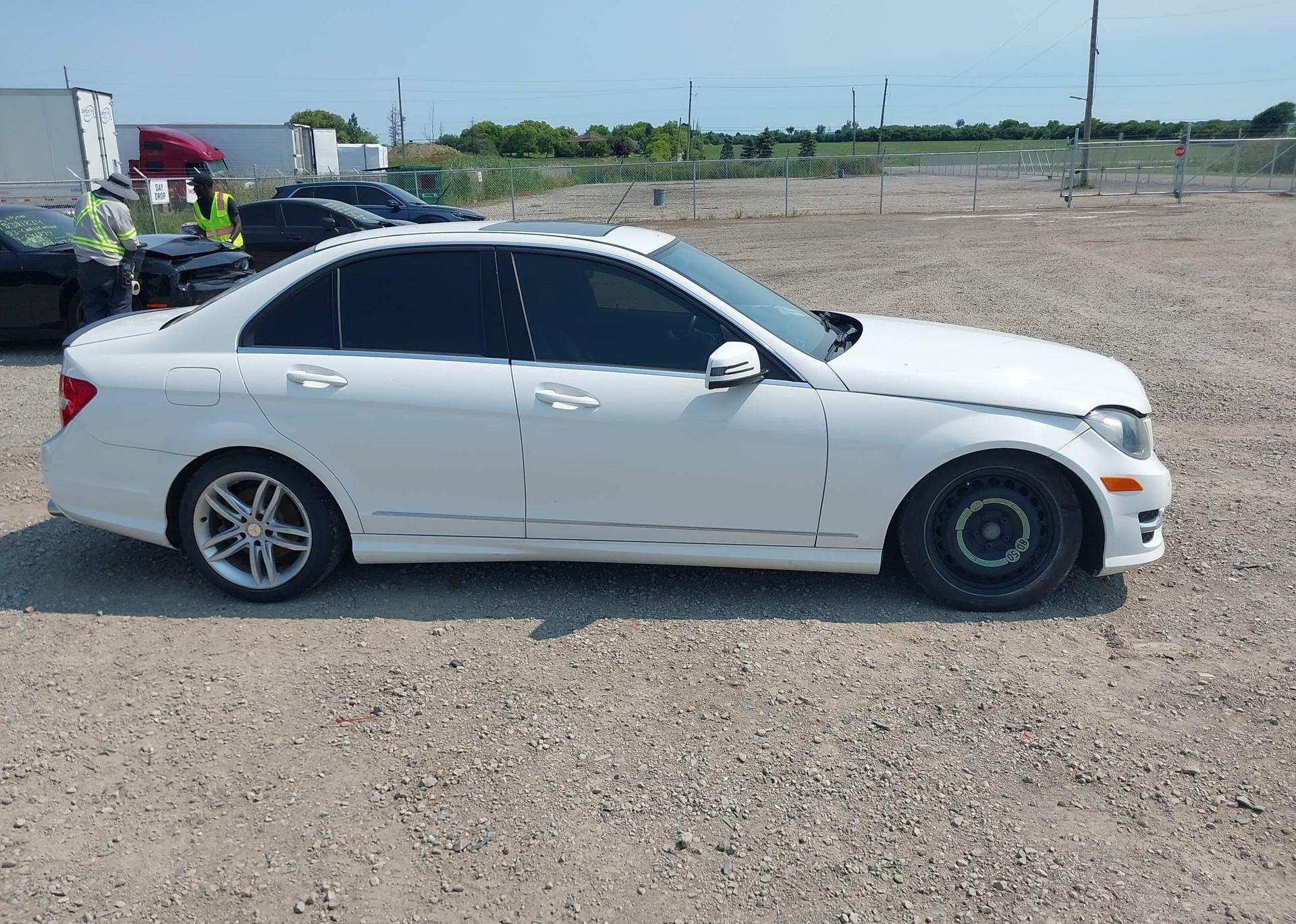 2013 MERCEDES-BENZ C 300 4MATIC