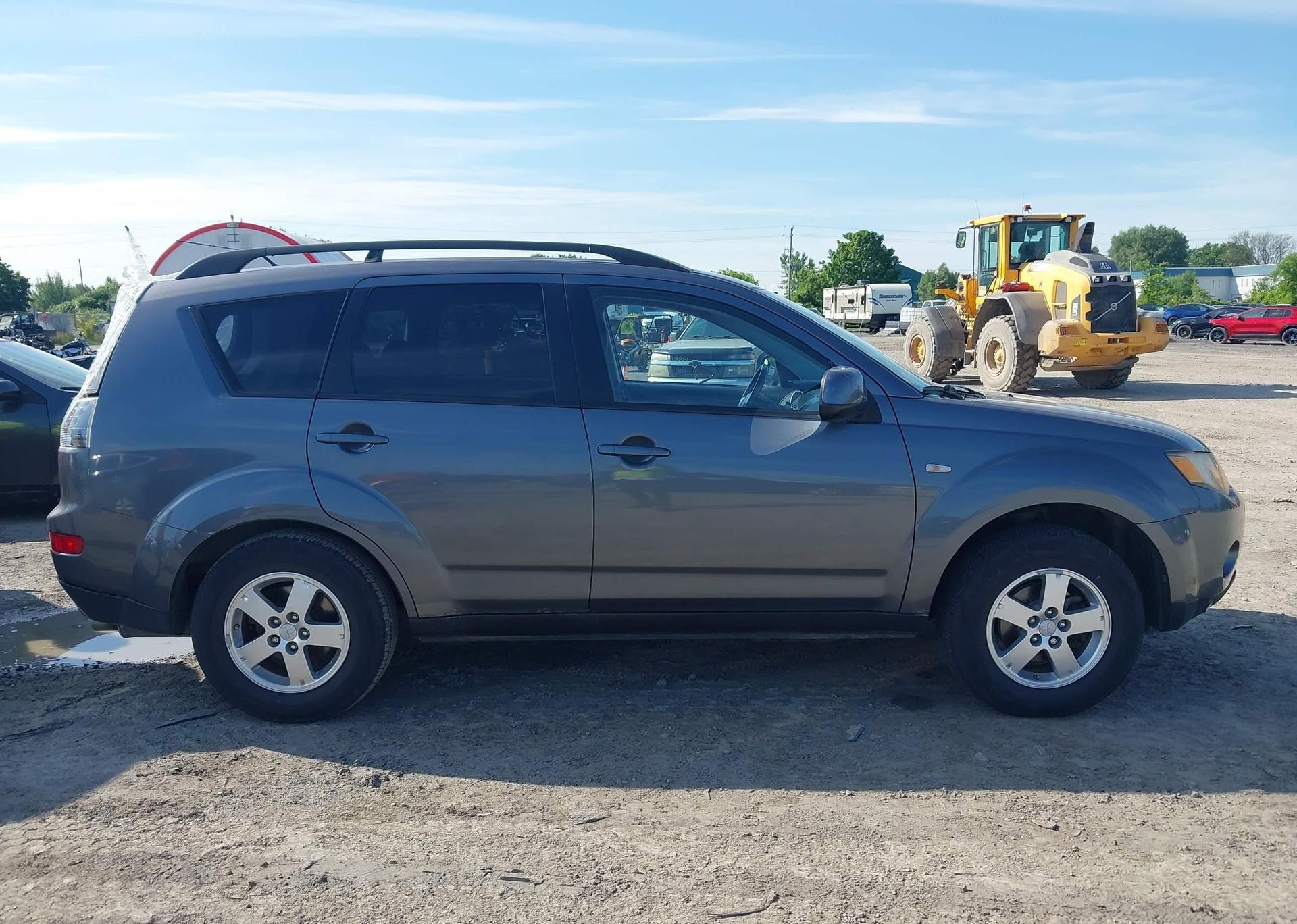 2008 MITSUBISHI OUTLANDER ES