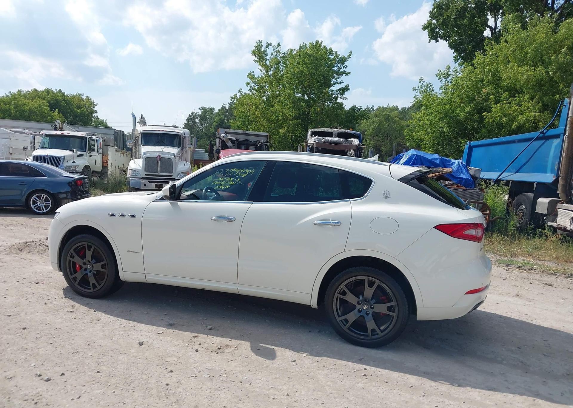 2018 MASERATI LEVANTE S