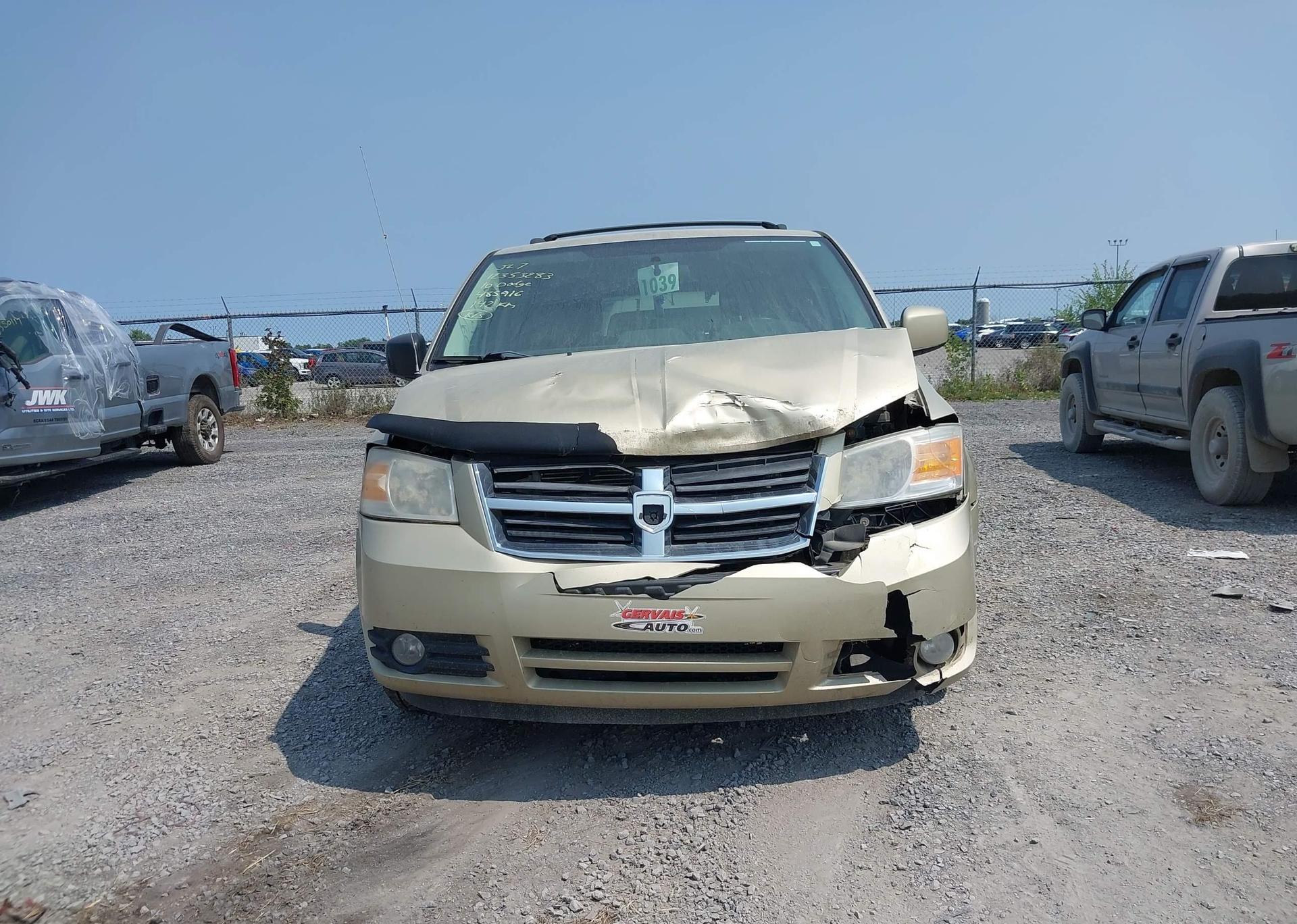 2010 DODGE GRAND CARAVAN SE