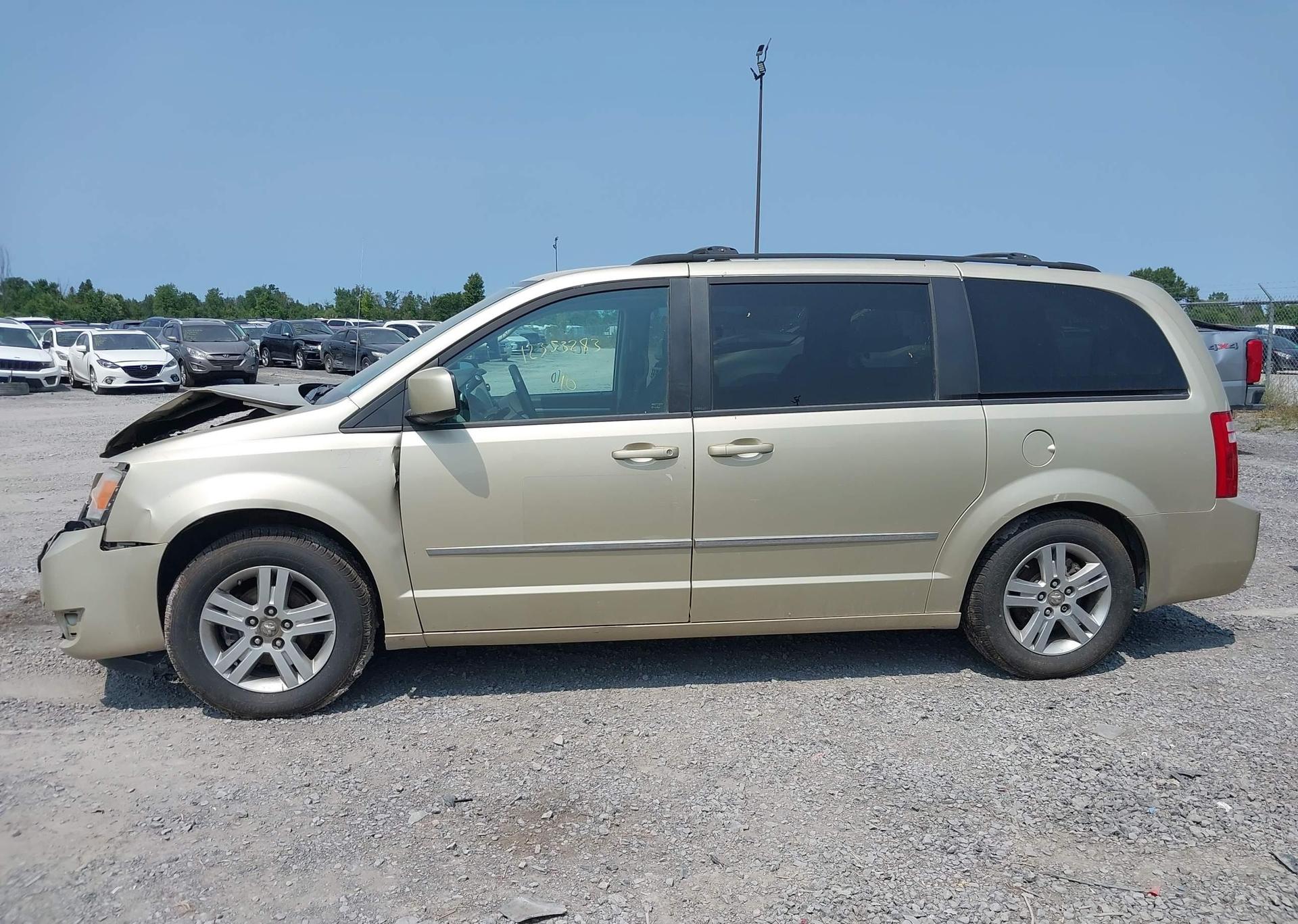 2010 DODGE GRAND CARAVAN SE