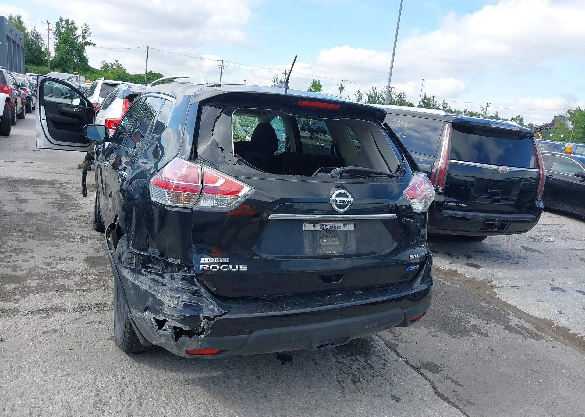 2015 NISSAN ROGUE S