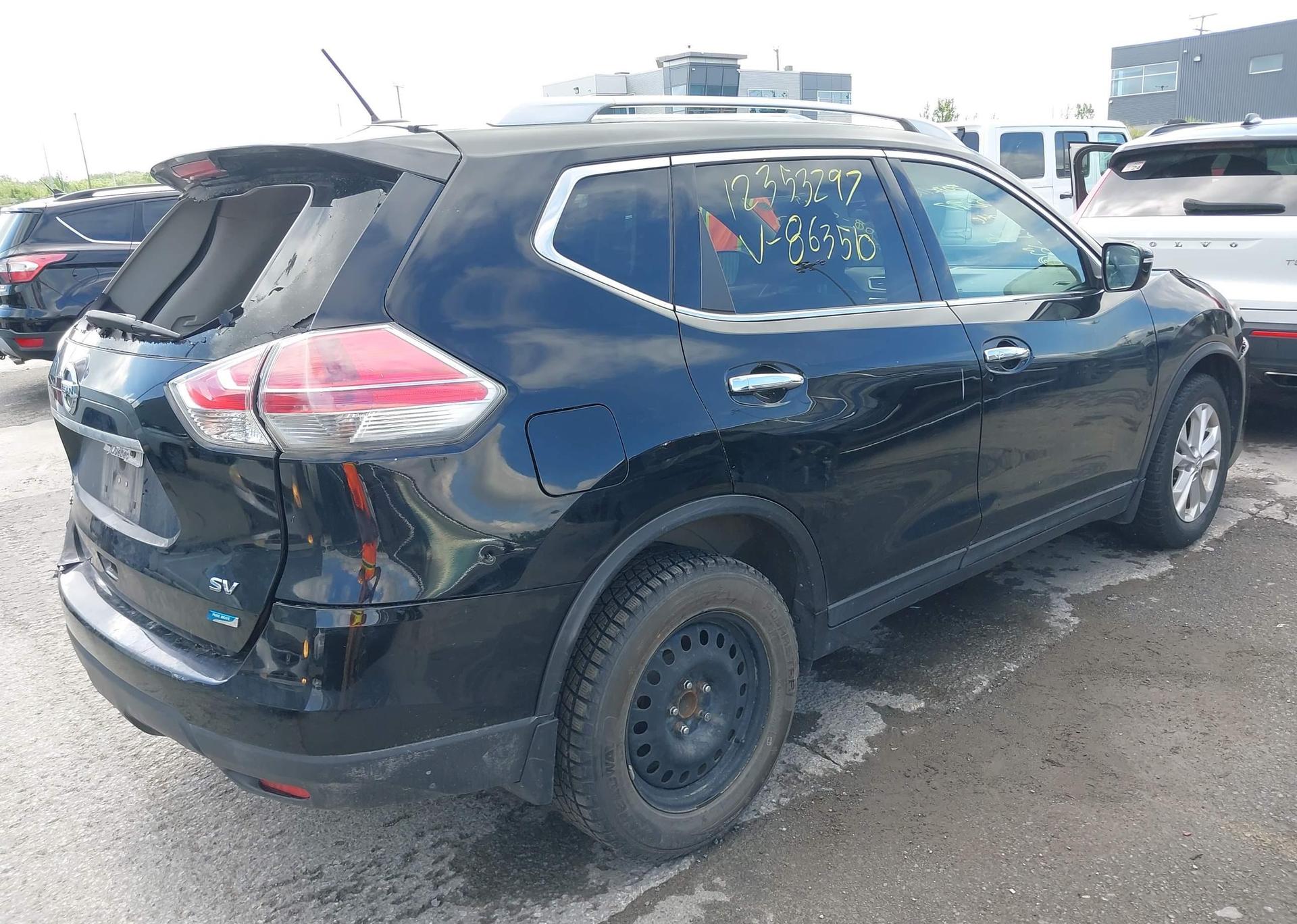 2015 NISSAN ROGUE S