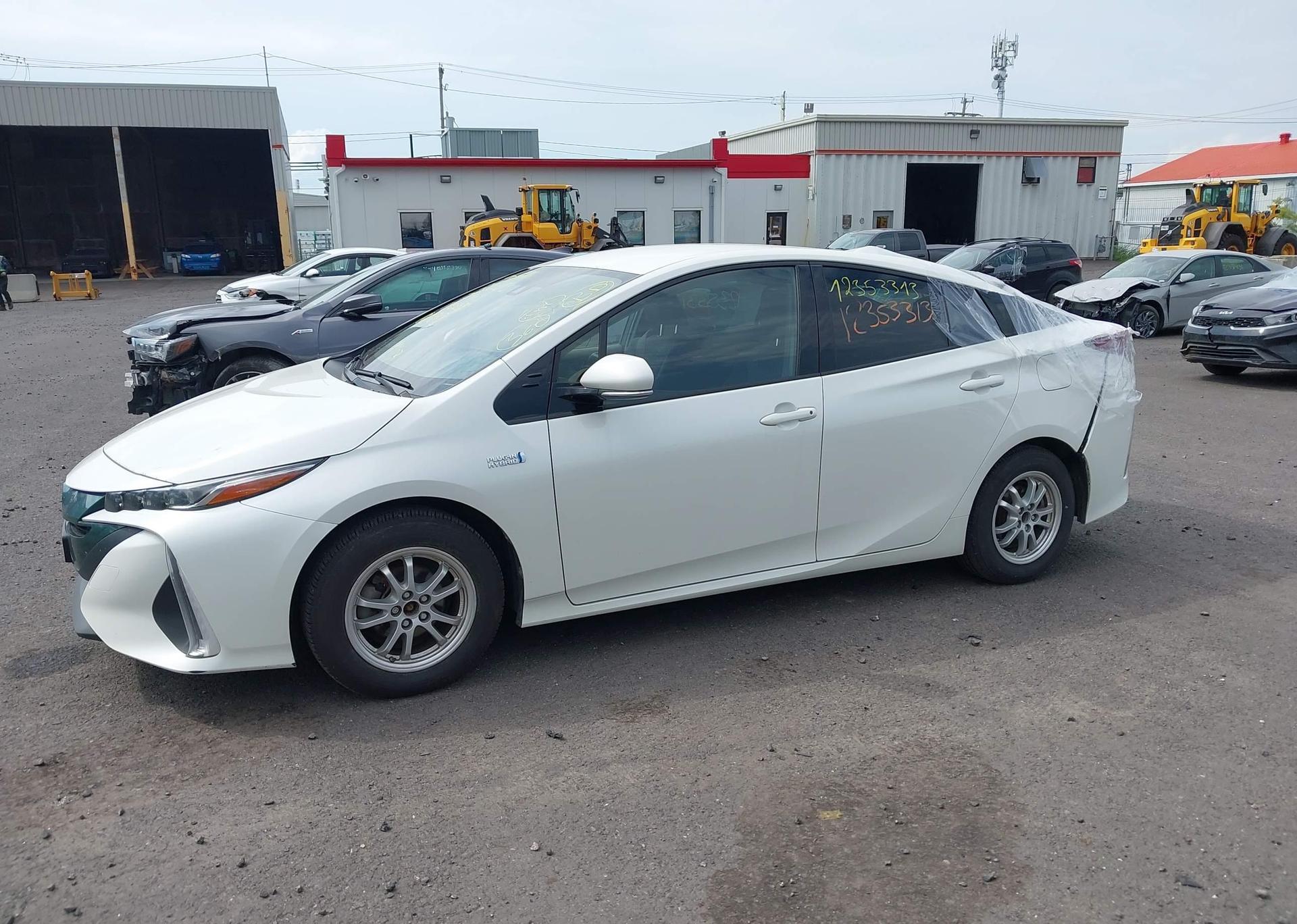 2019 TOYOTA PRIUS PRIME