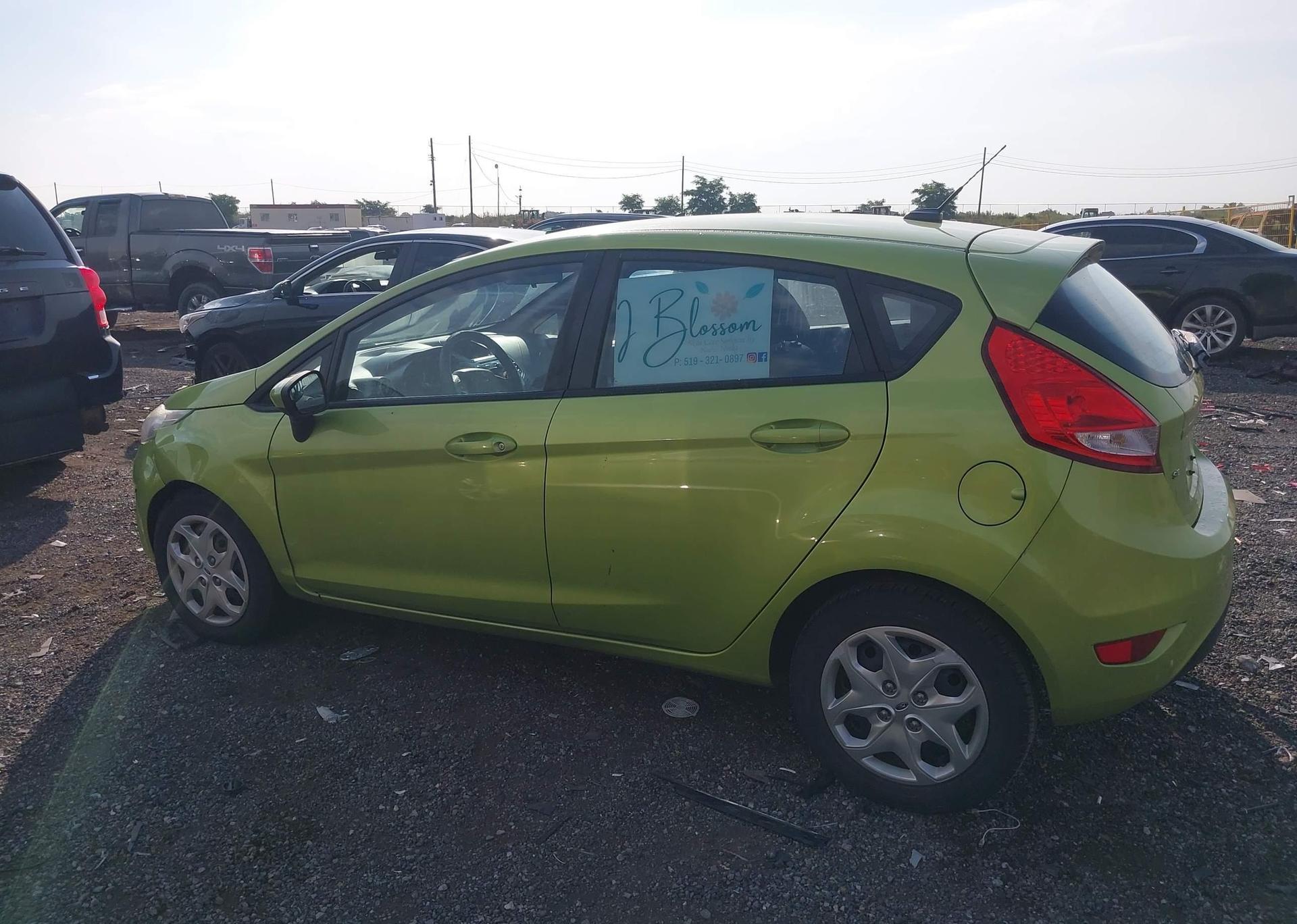 2013 FORD FIESTA SE