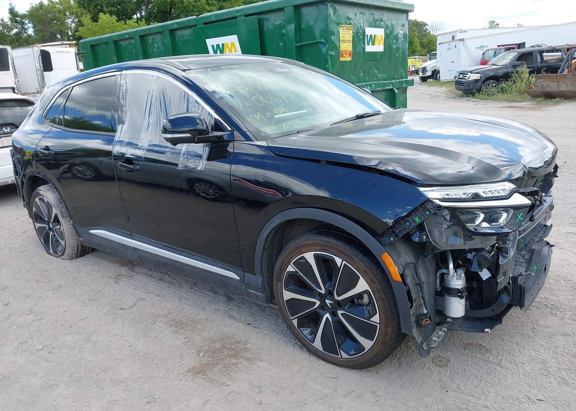 2024 VINFAST VF 8 PLUS