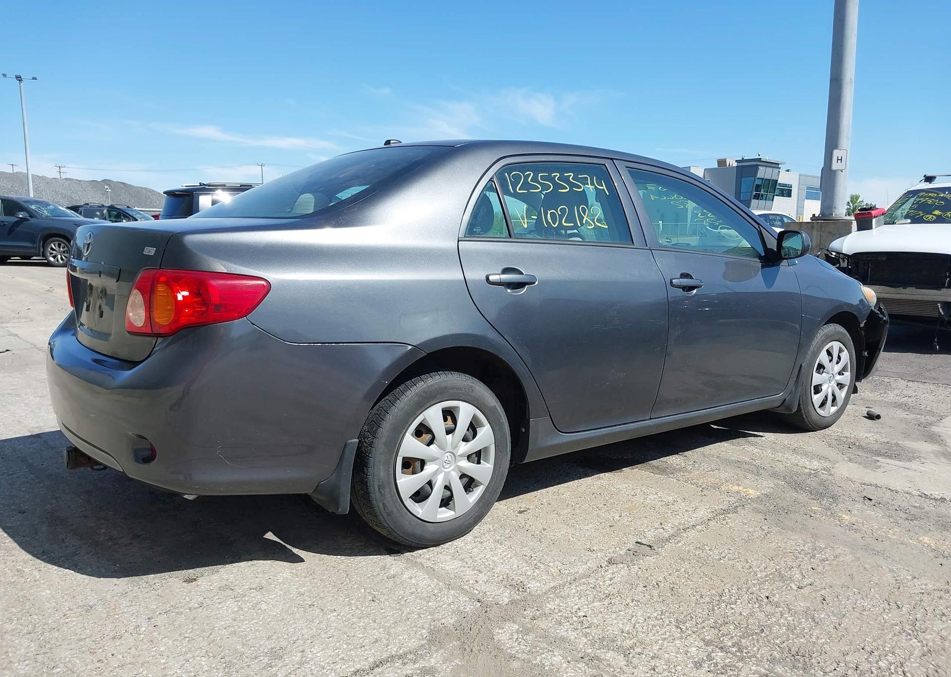 2009 TOYOTA COROLLA S