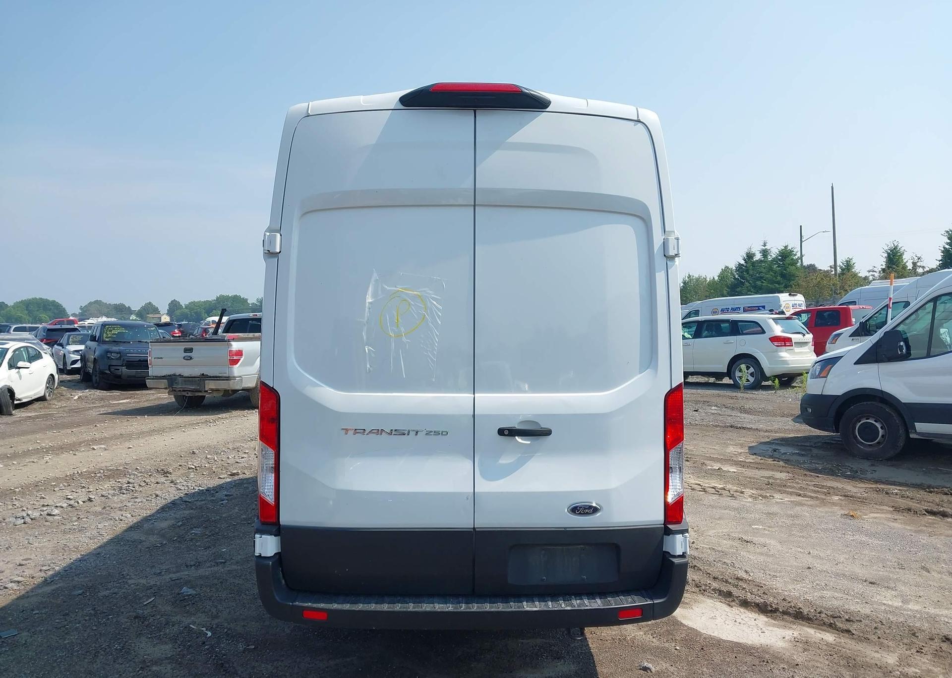 2023 FORD transit t-250