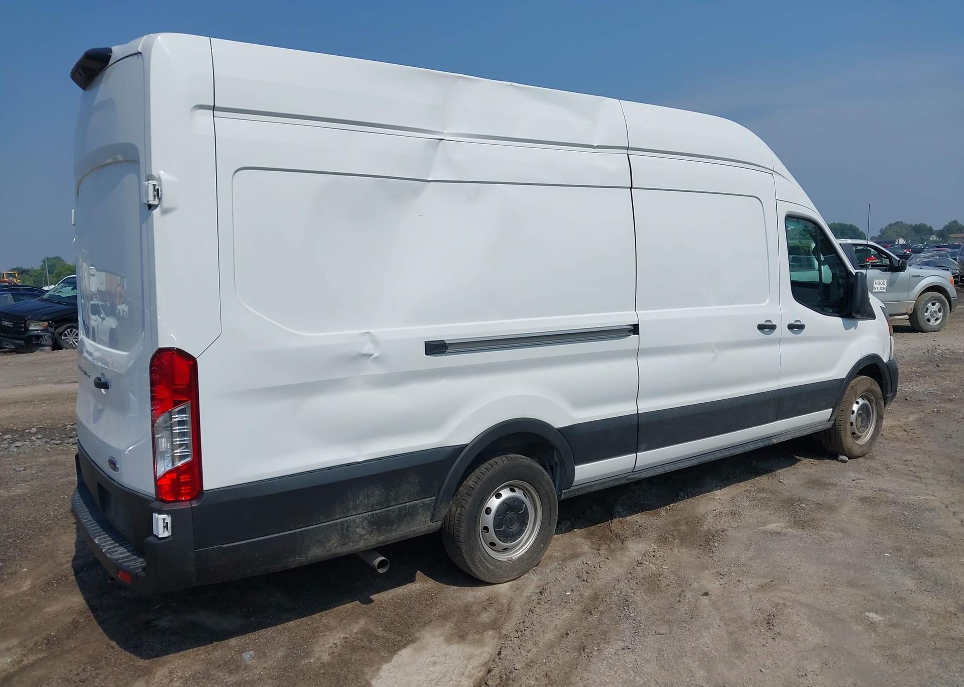 2023 FORD transit t-250